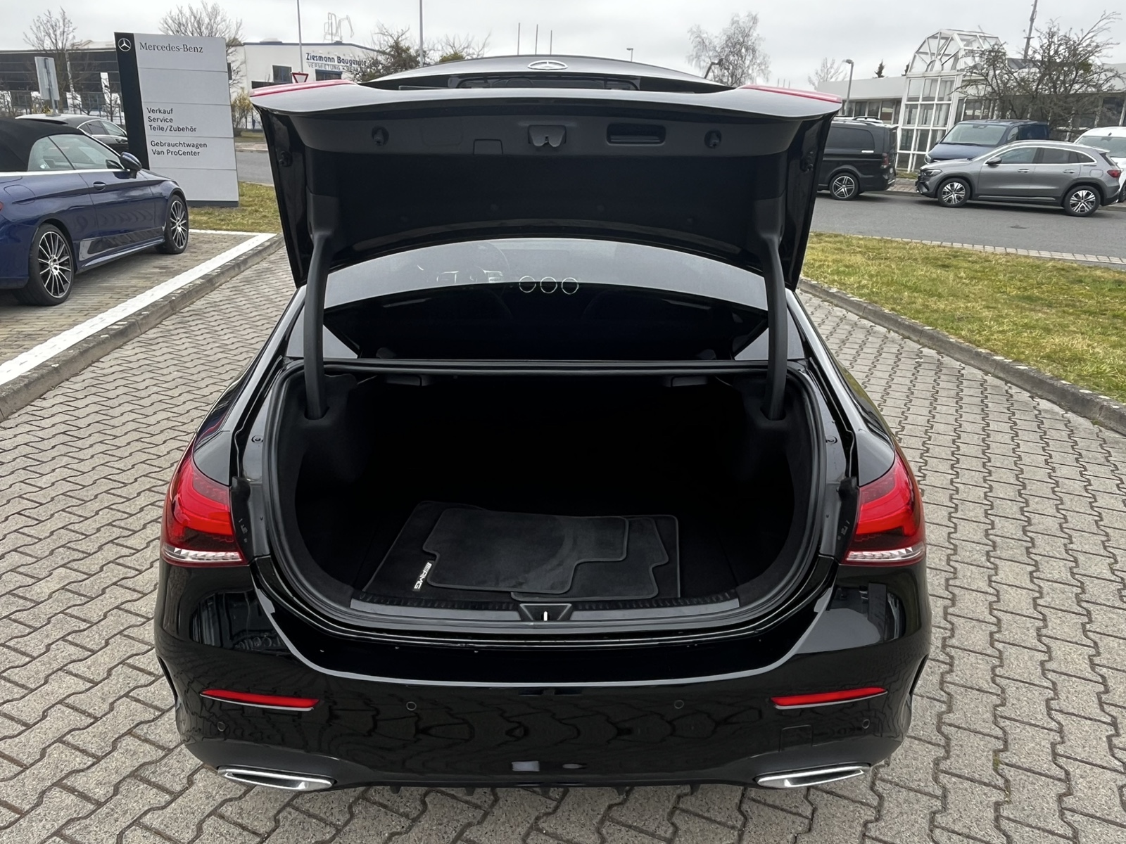 Mercedes-Benz A 200 Limousine