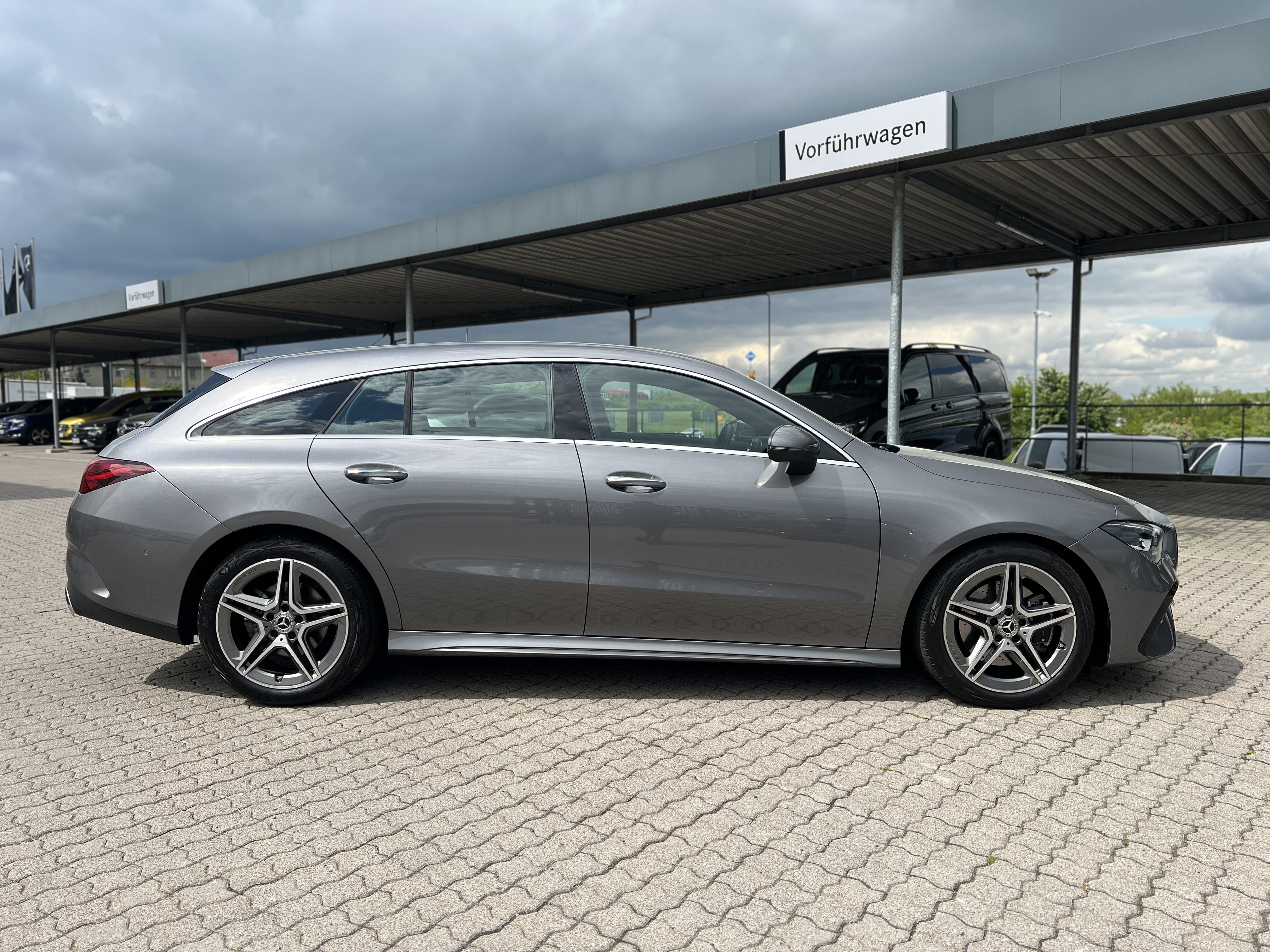 Mercedes-Benz CLA 220 Shooting Brake CLA 220 d SB