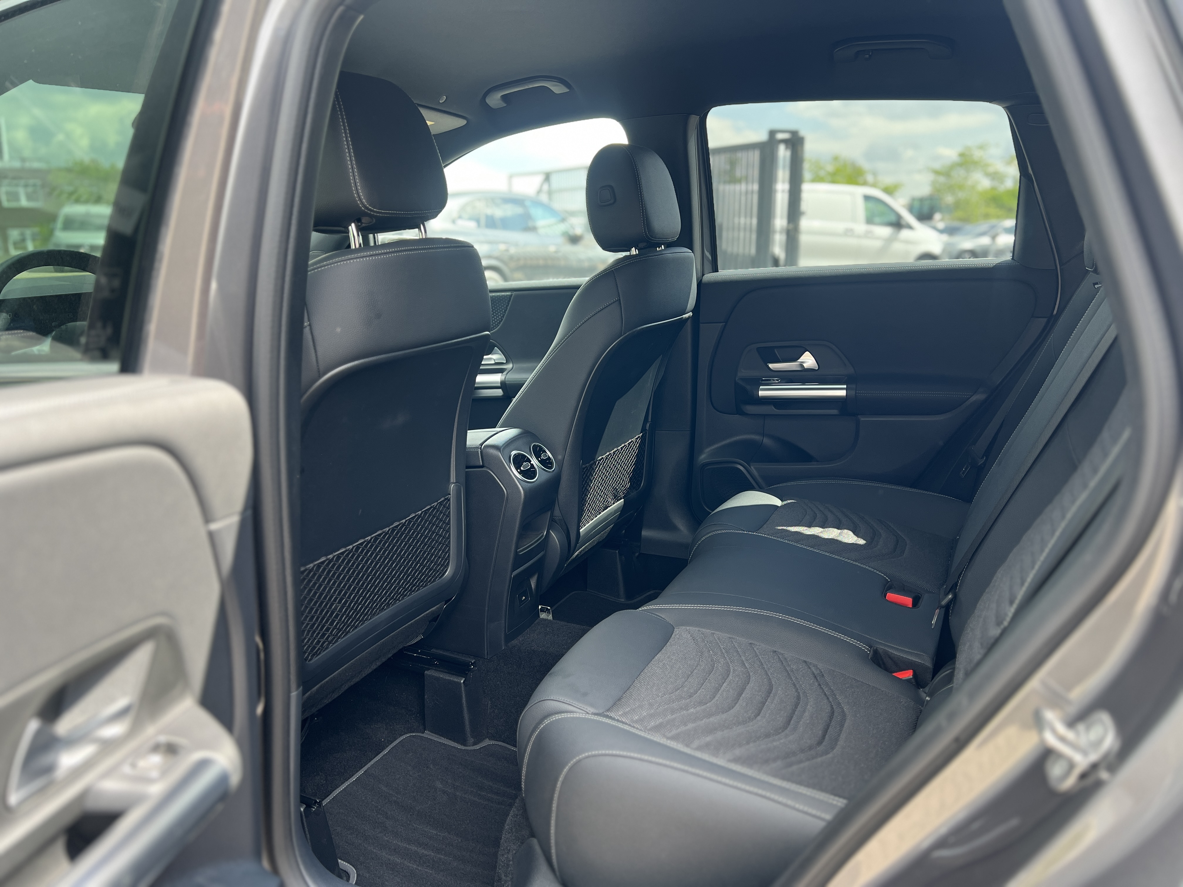 Mercedes-Benz B 200 d