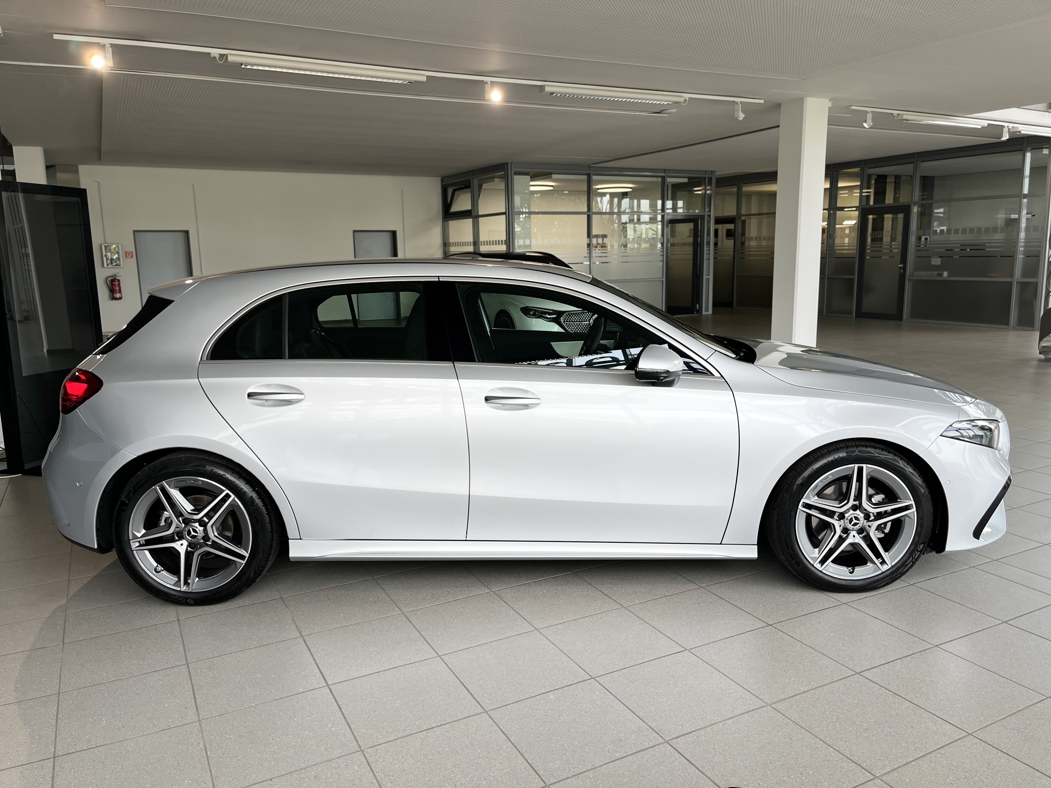 Mercedes-Benz A 180 