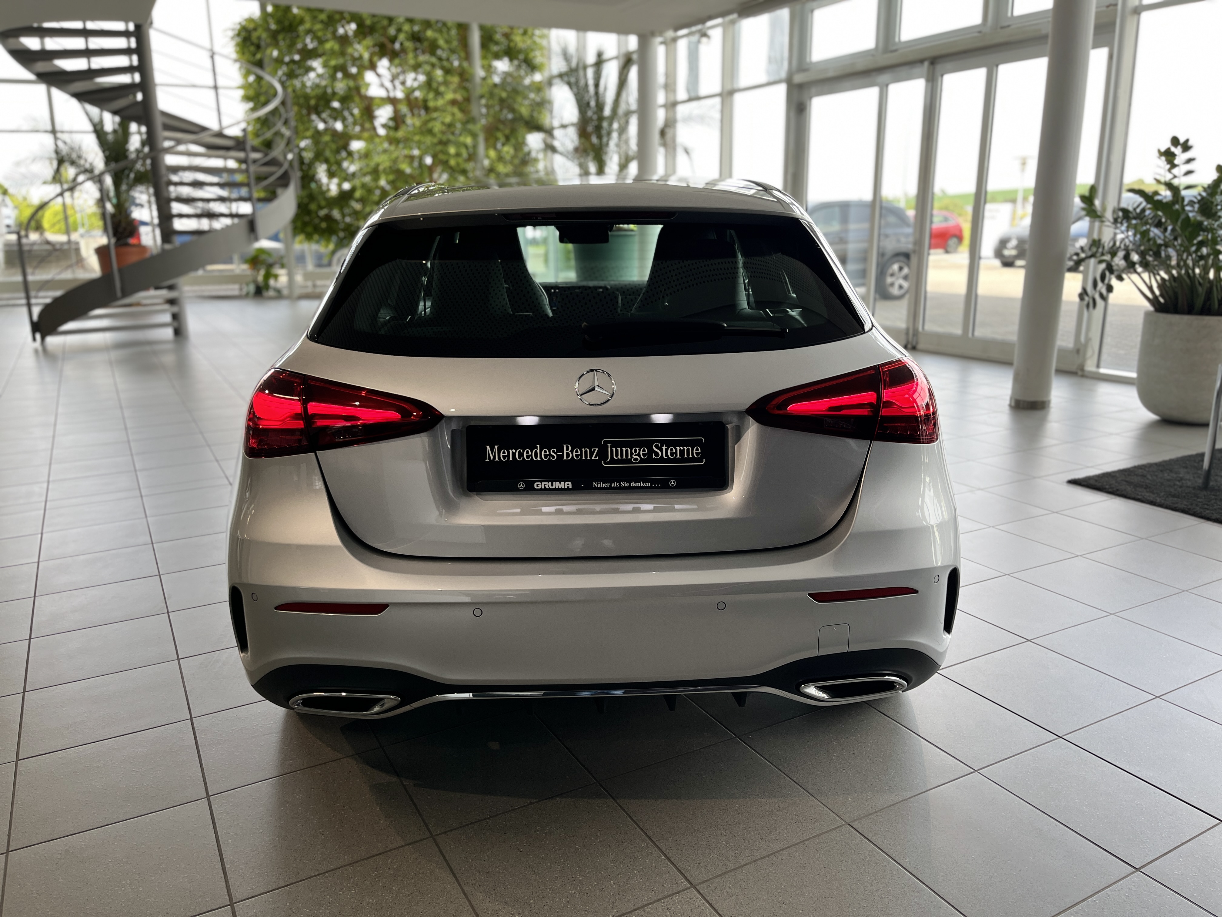 Mercedes-Benz A 180 