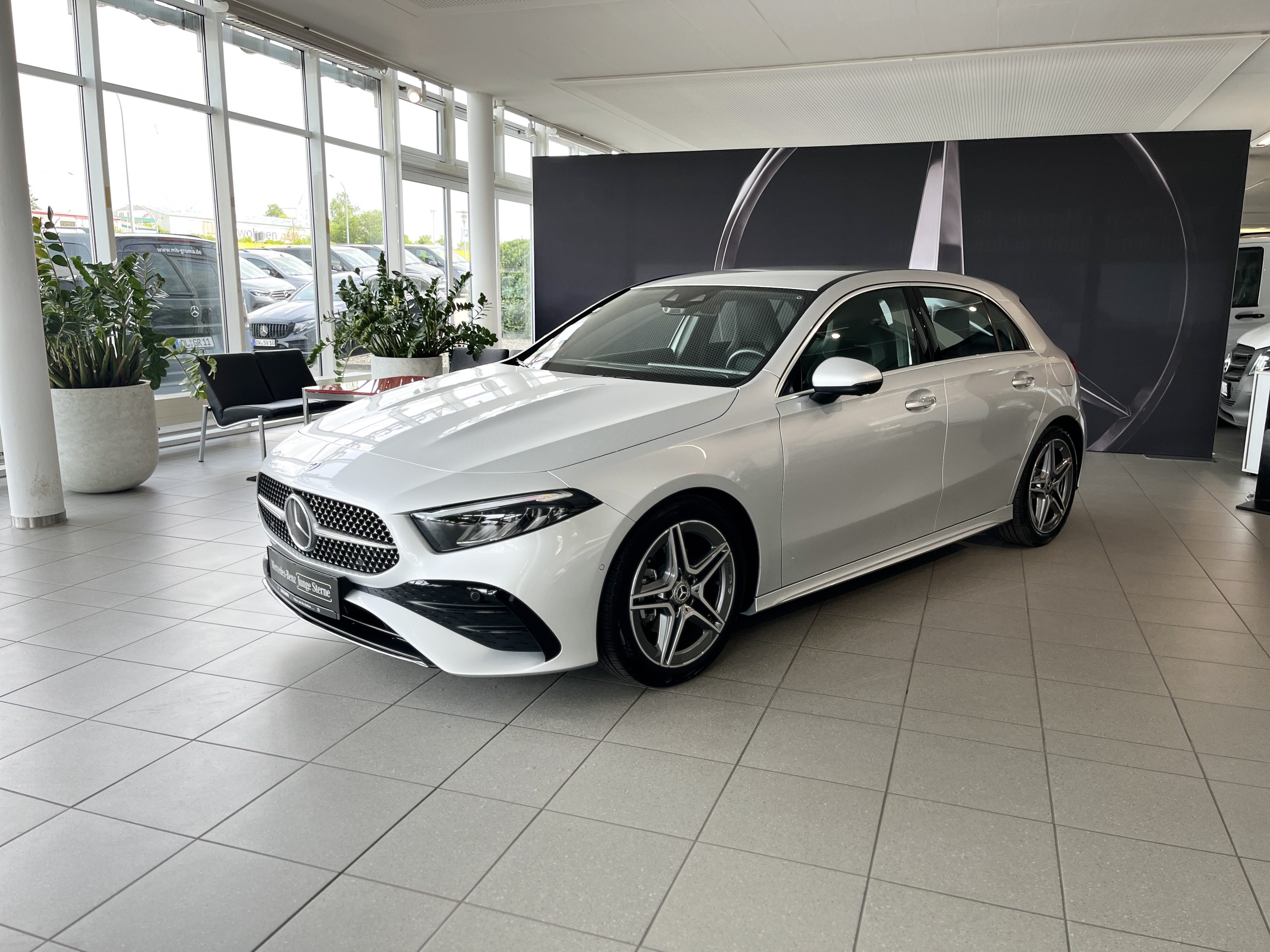 Mercedes-Benz A 180 