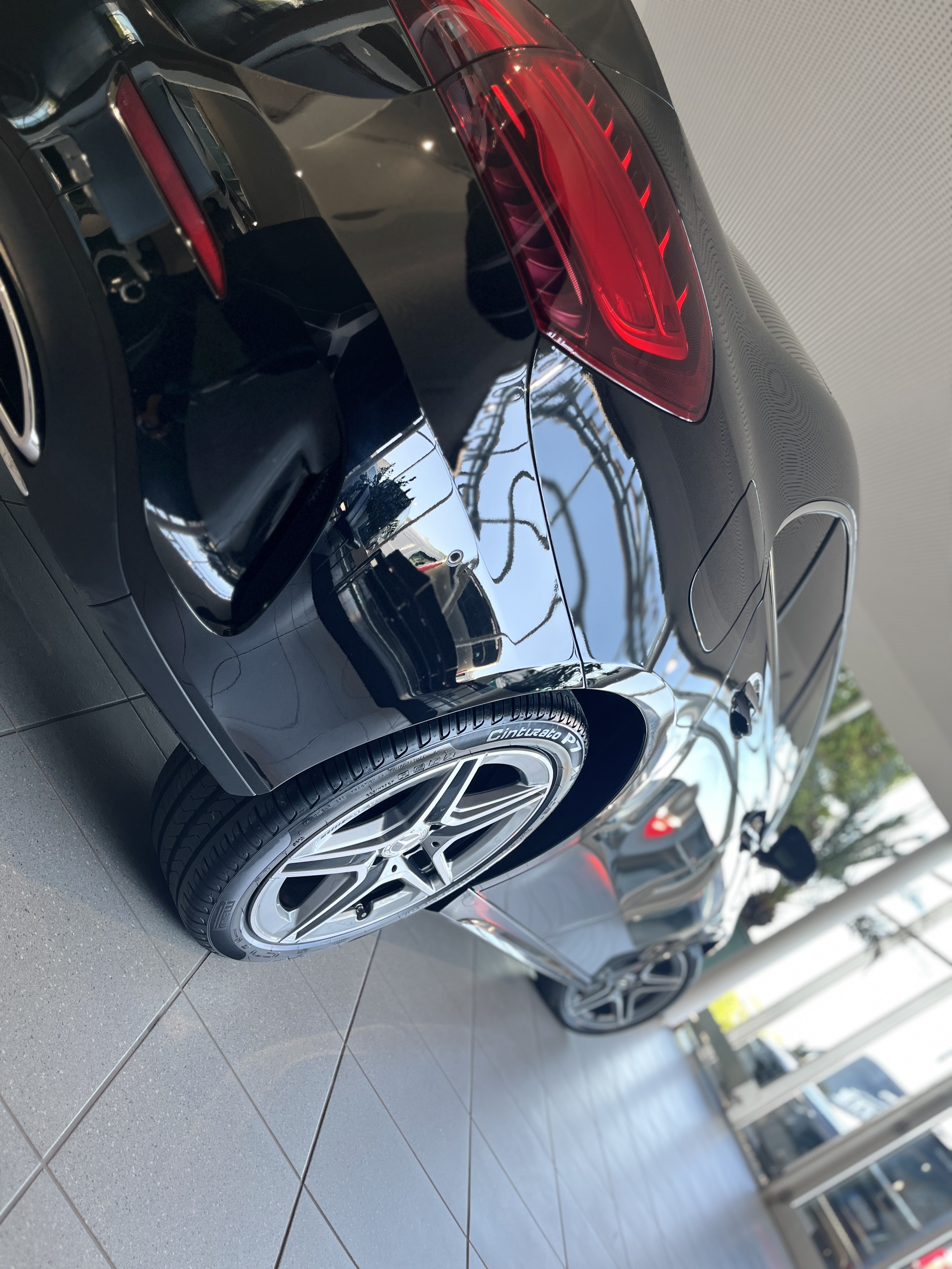 Mercedes-Benz A 250 e Lim