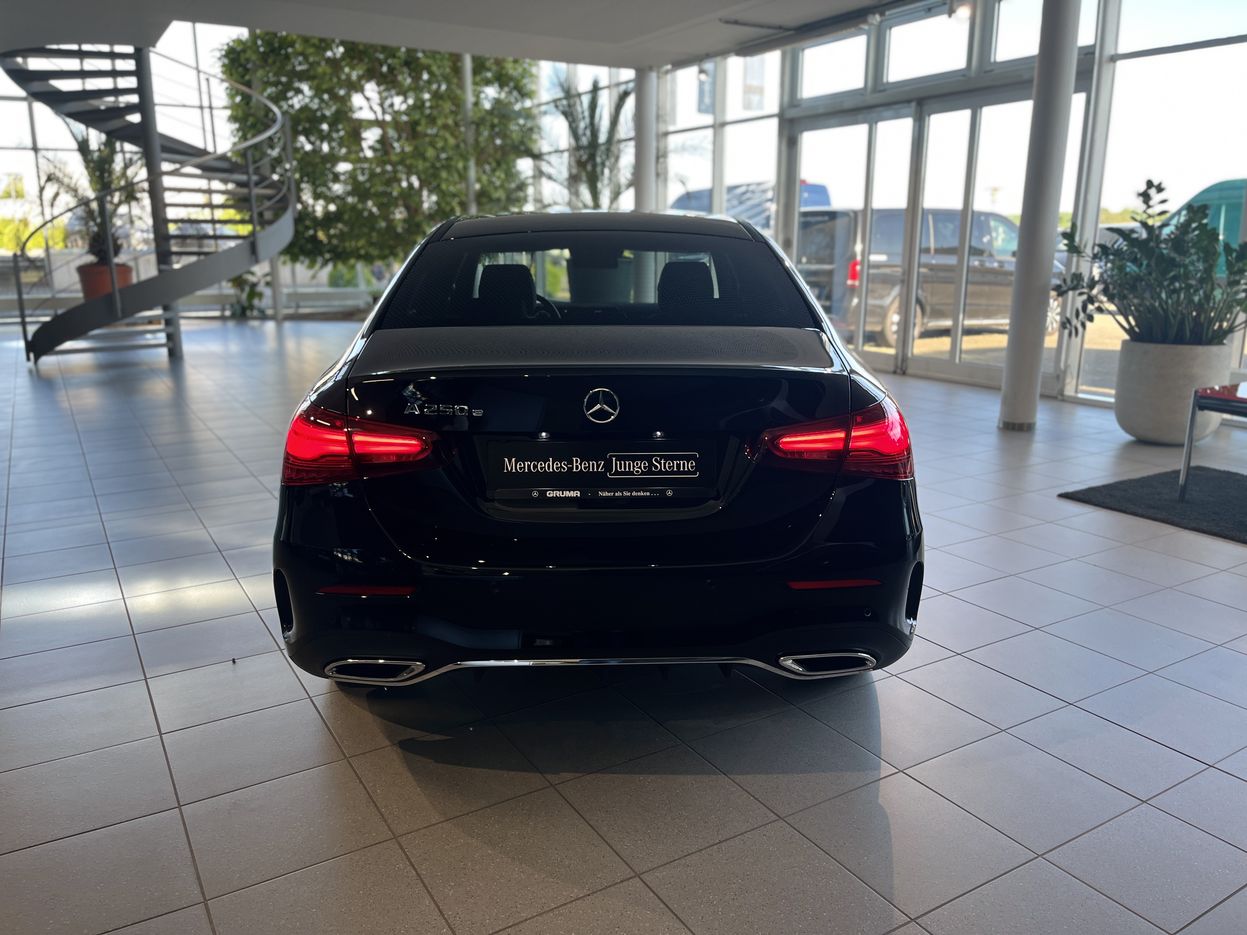 Mercedes-Benz A 250 e Lim