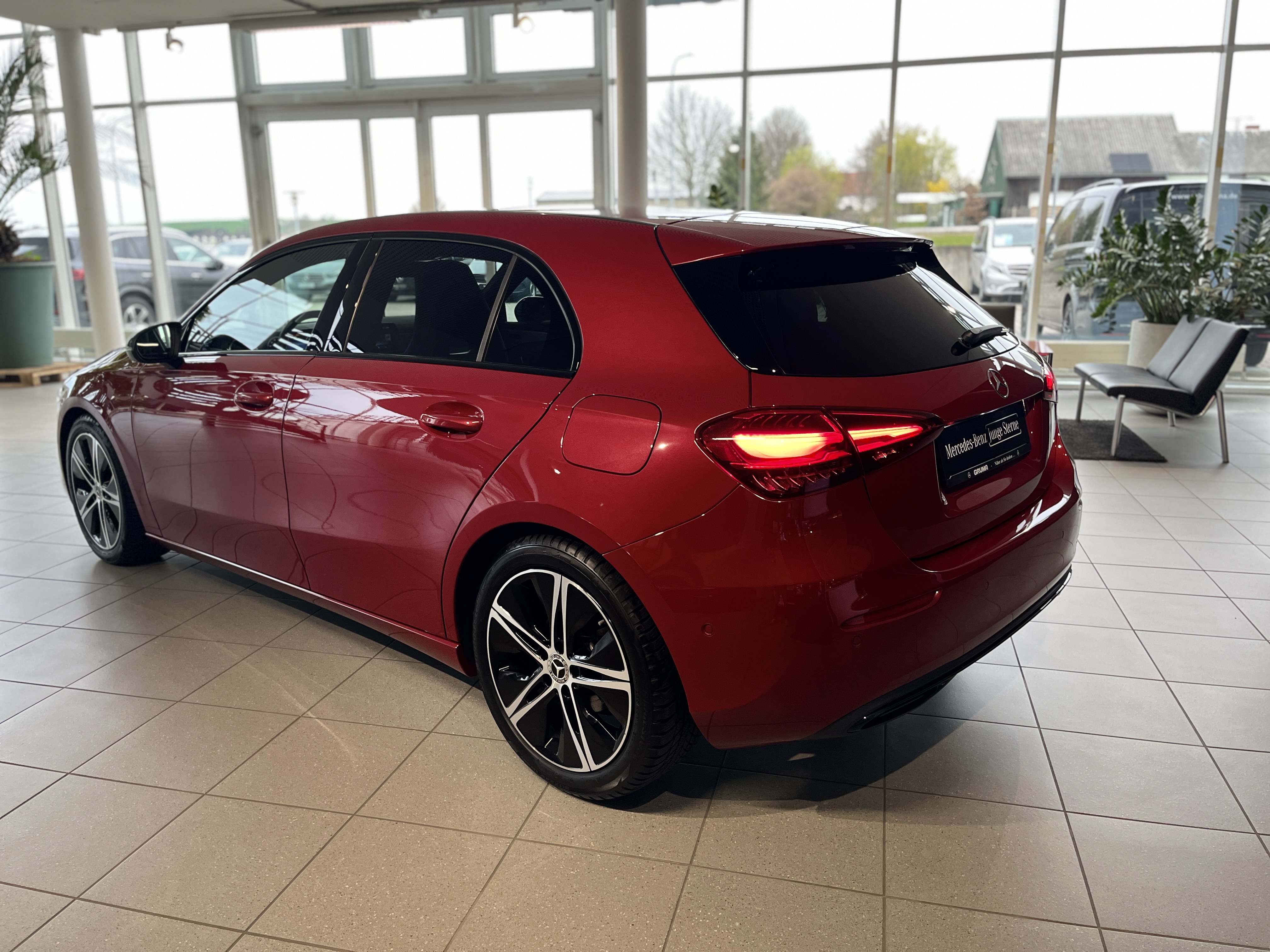Mercedes-Benz A 200 d