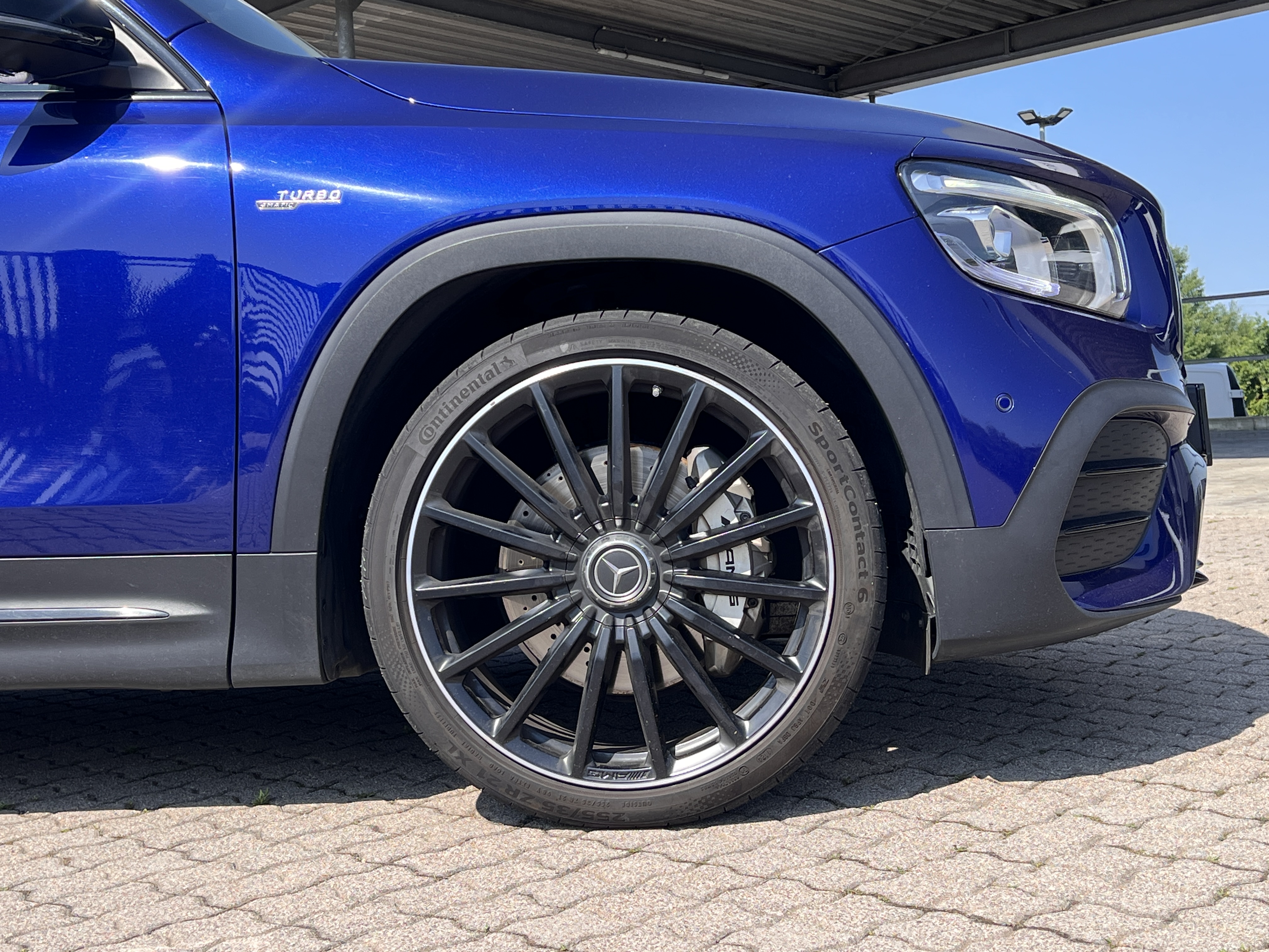 Mercedes-Benz GLB 35 AMG Mercedes-AMG GLB 35 4M