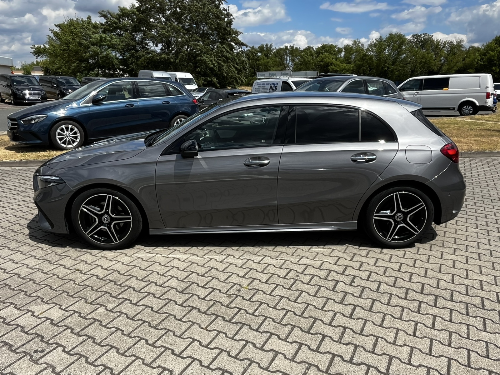Mercedes-Benz A 200 d