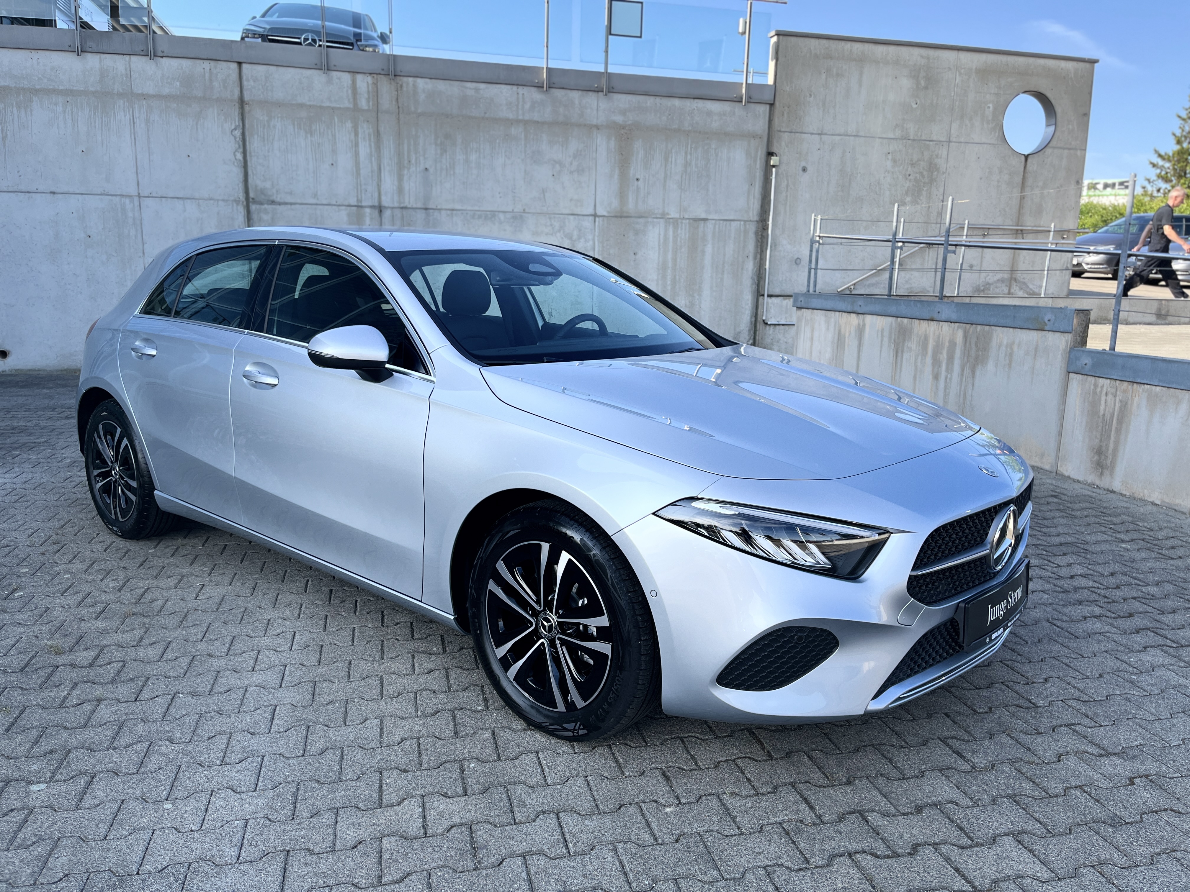 Mercedes-Benz A 180 