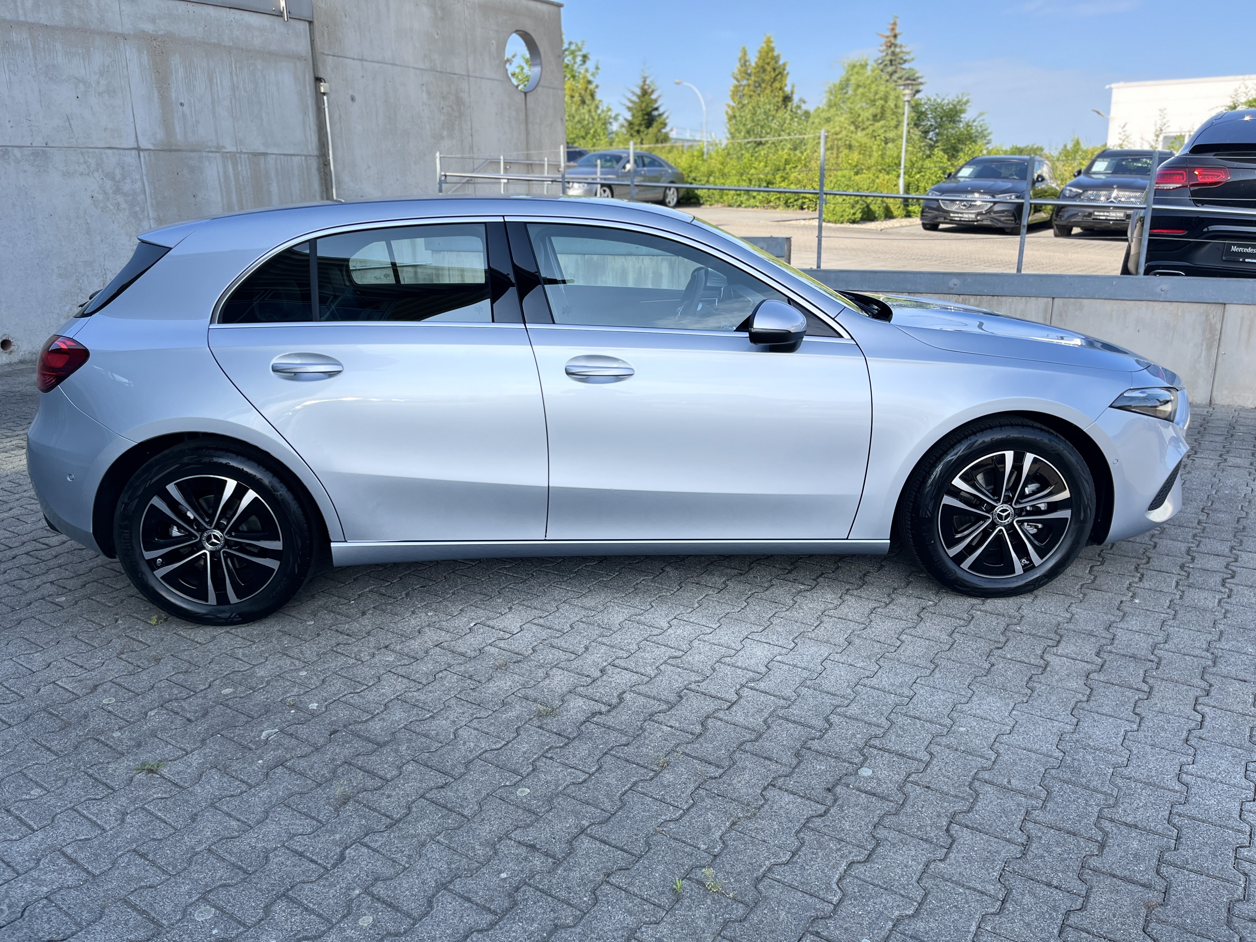 Mercedes-Benz A 180 