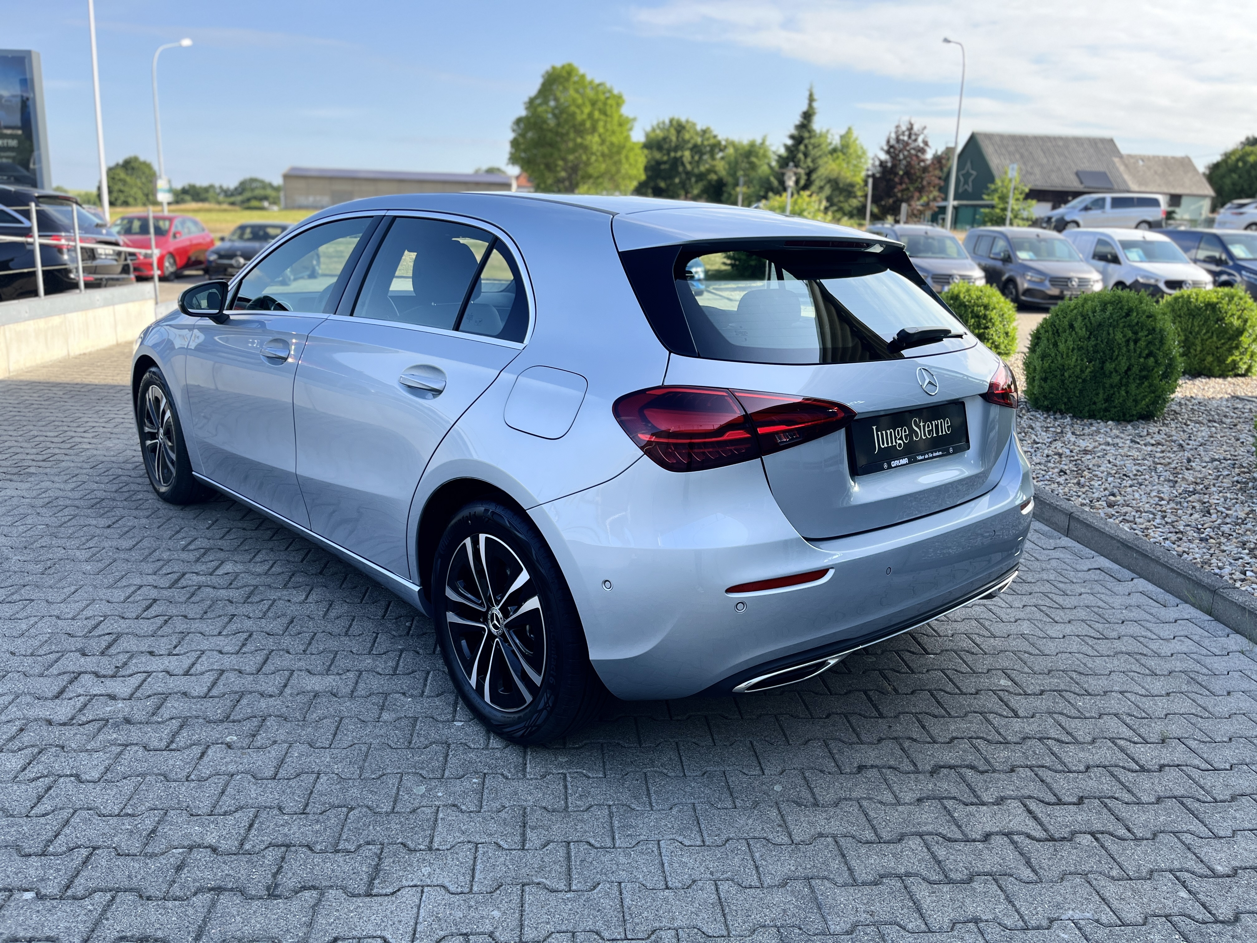 Mercedes-Benz A 180 