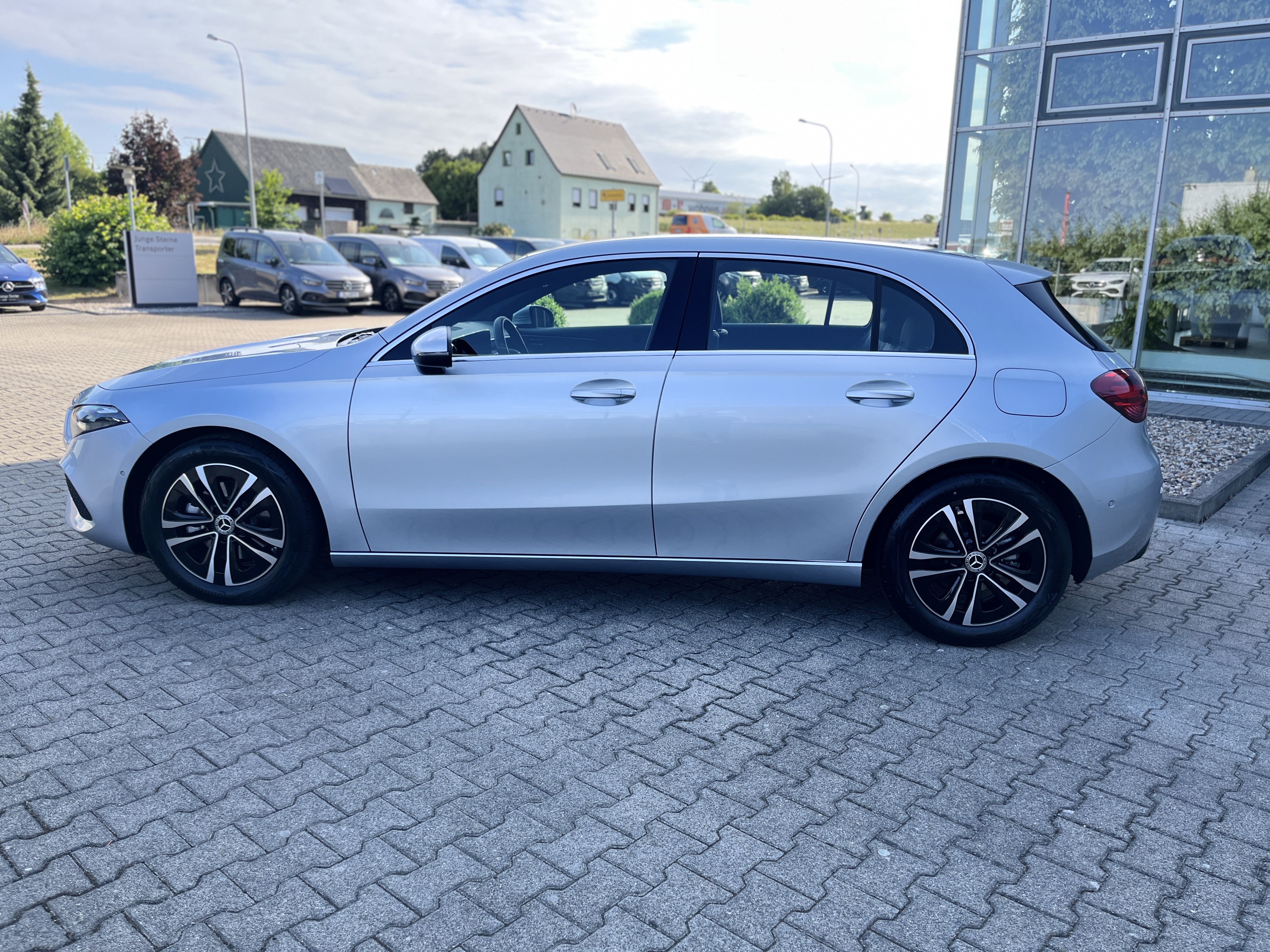 Mercedes-Benz A 180 