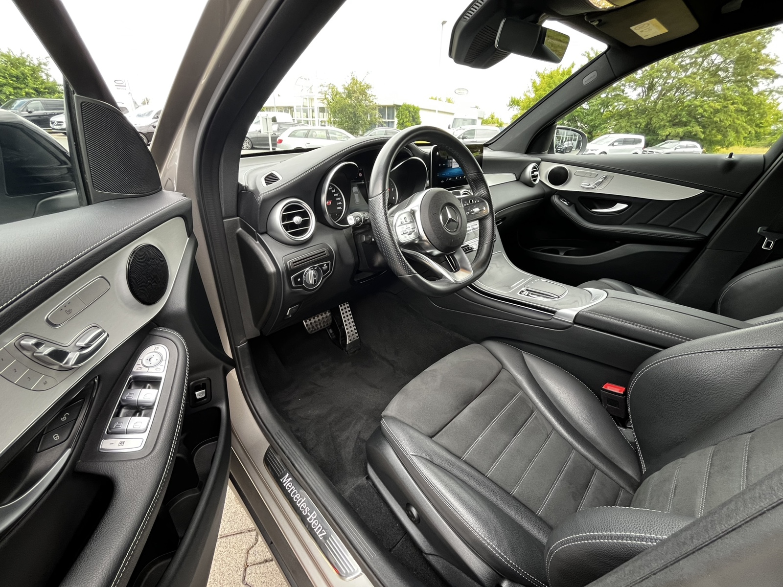 Mercedes-Benz GLC 300 de 4M
