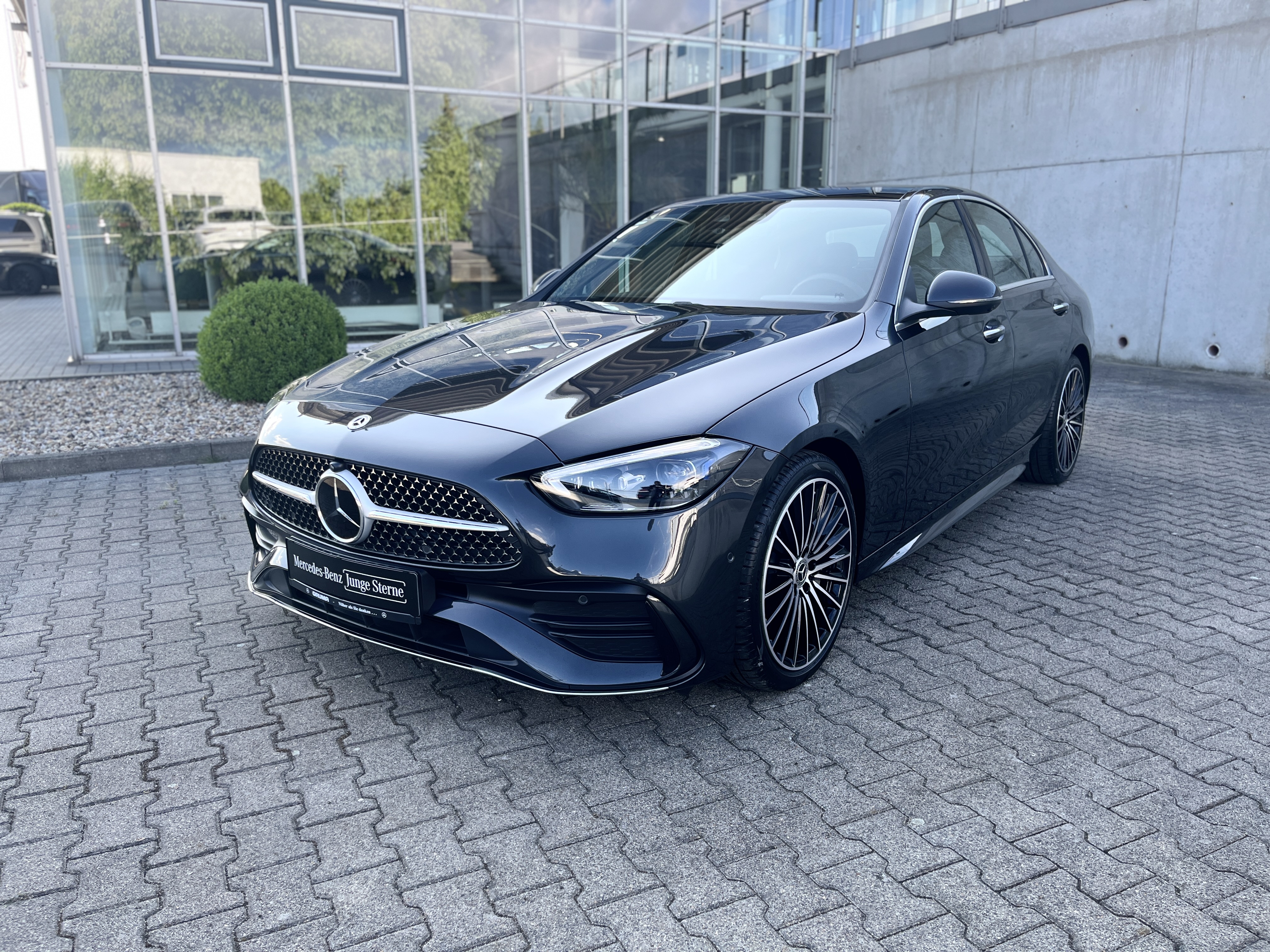 Mercedes-Benz C 300 d Mercedes-Benz C 300 d