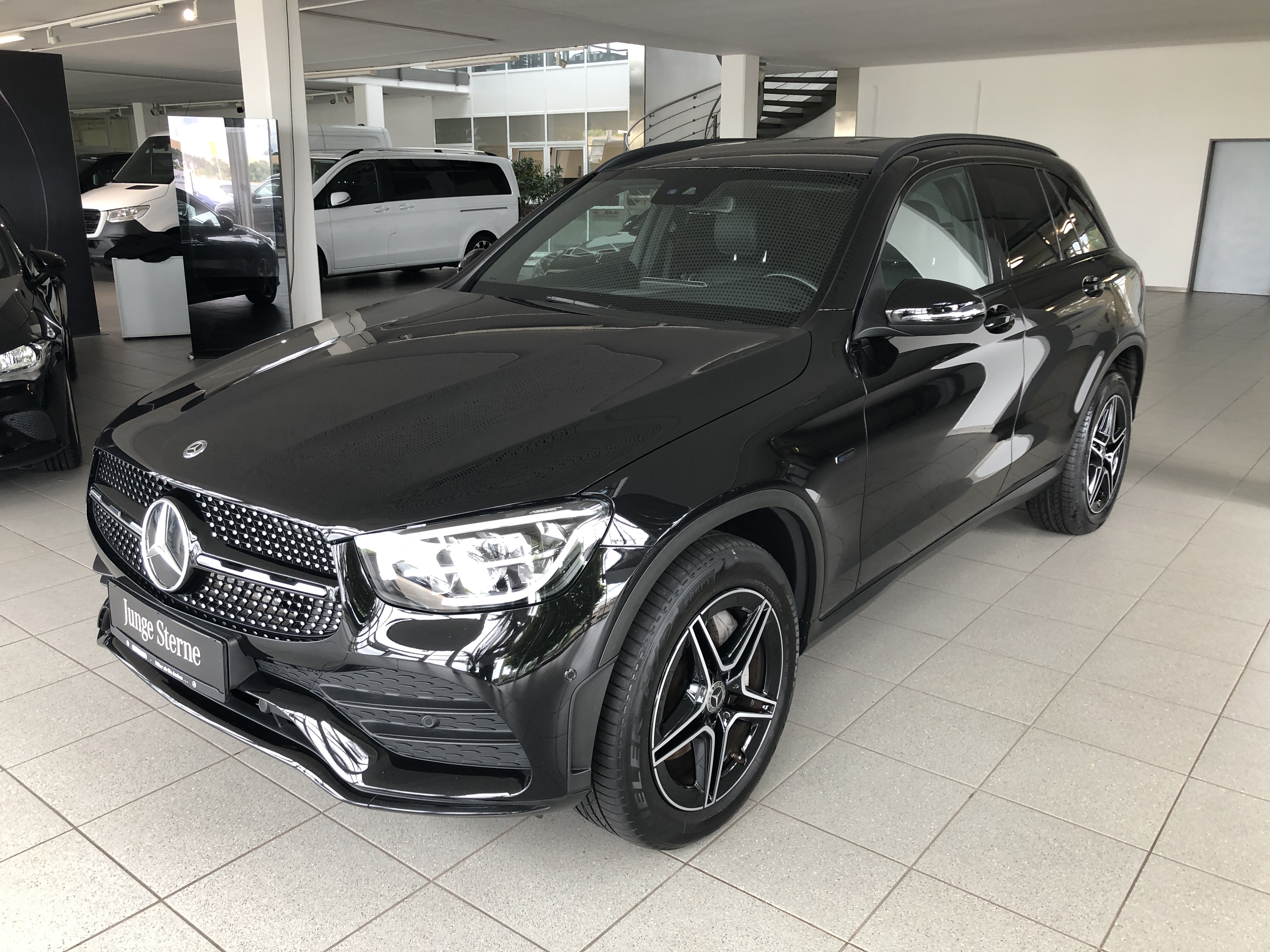Mercedes-Benz GLC 300 de 4M Mercedes-Benz GLC 300 de 4M