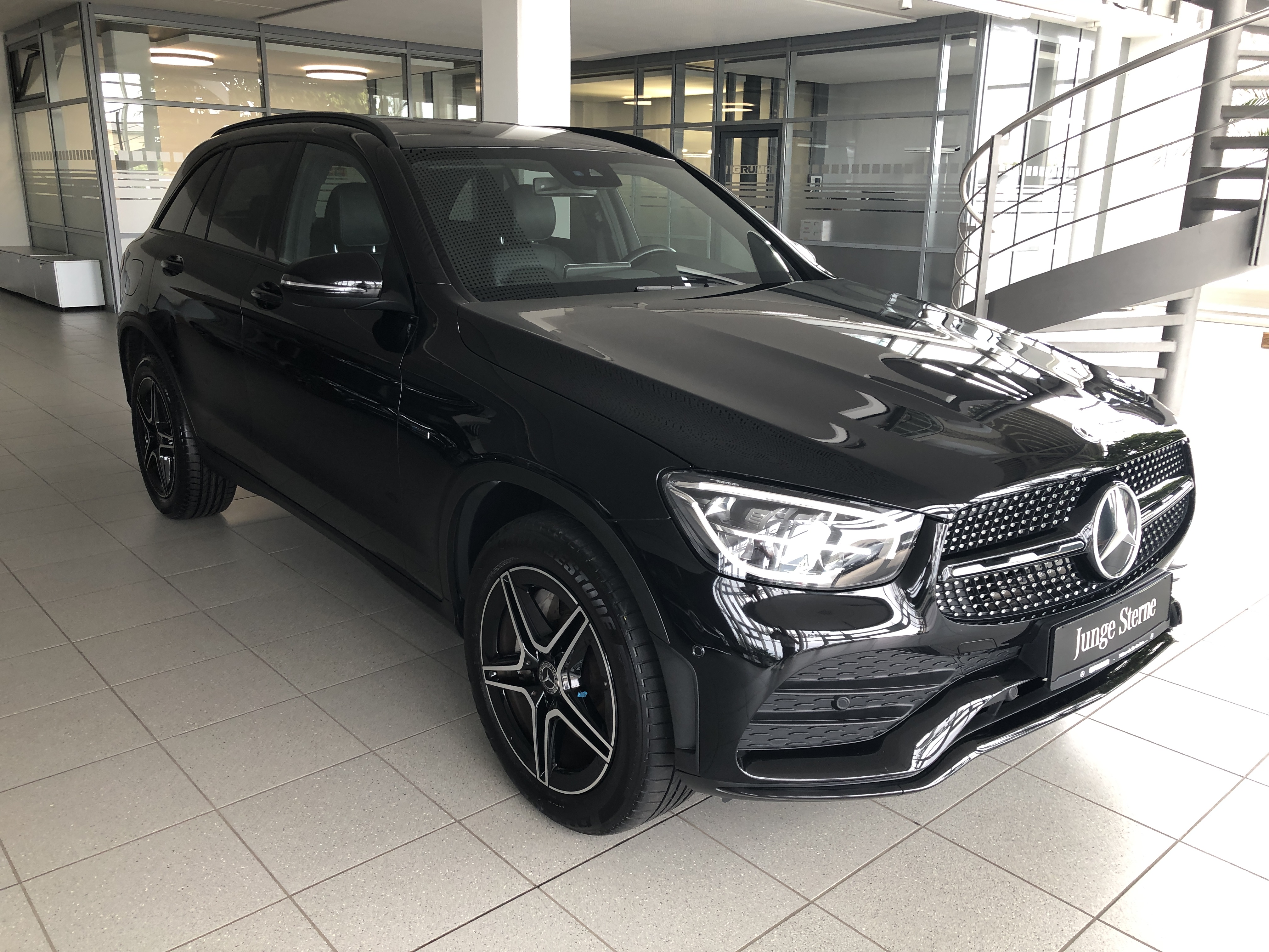 Mercedes-Benz GLC 300 de 4M