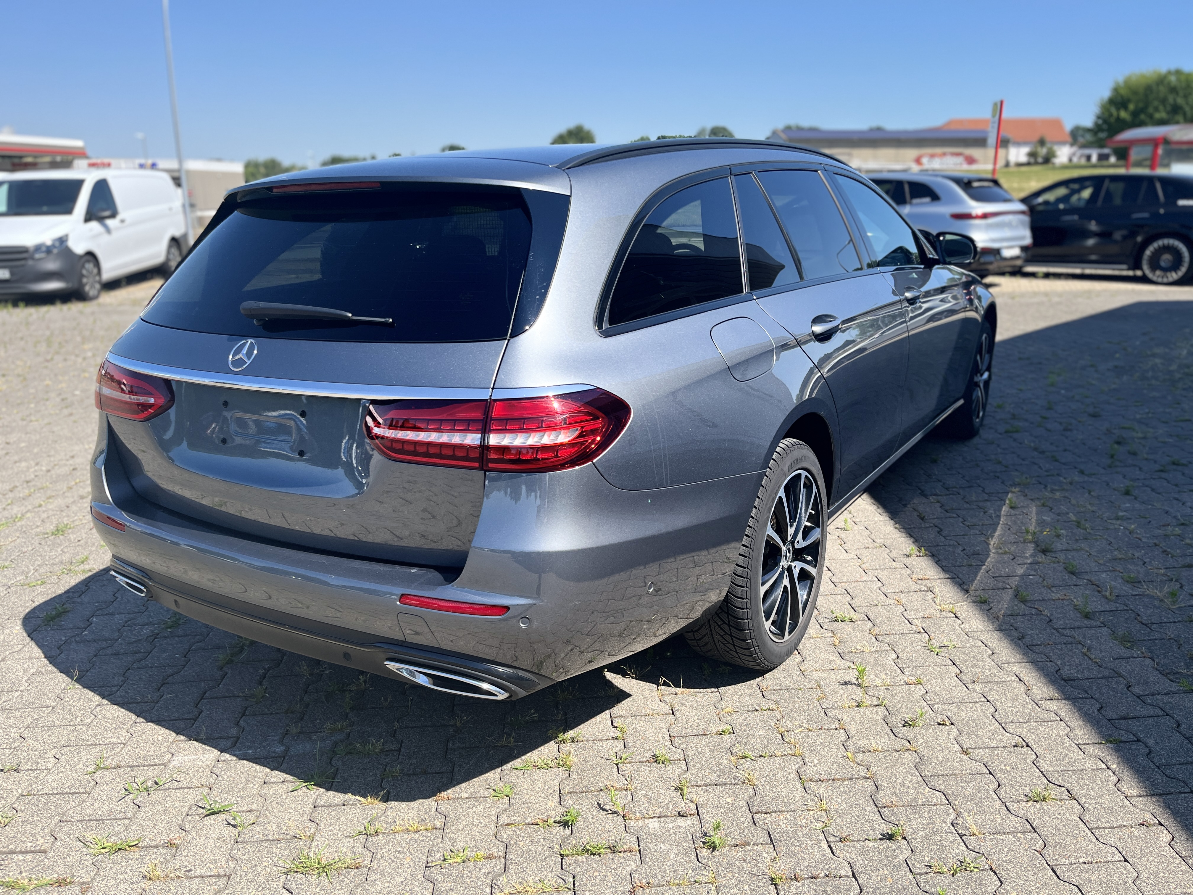 Mercedes-Benz E 220 d T