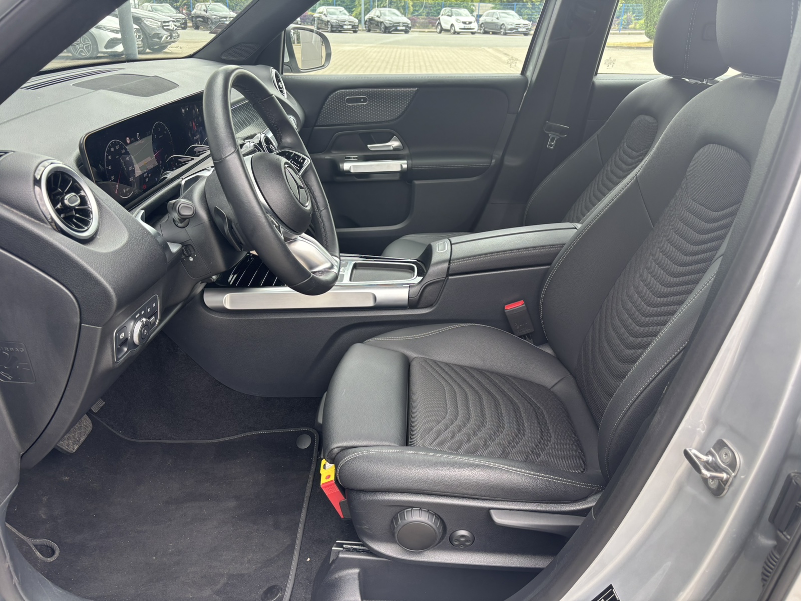 Mercedes-Benz GLB 180 d