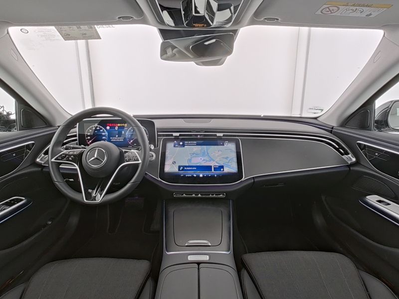 Mercedes-Benz E 220 d Limo