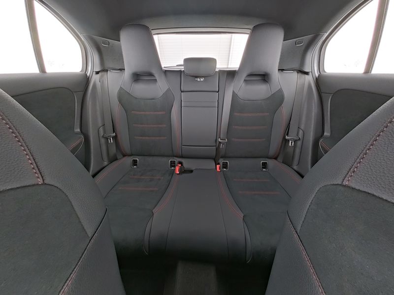 Mercedes-Benz A 220 d