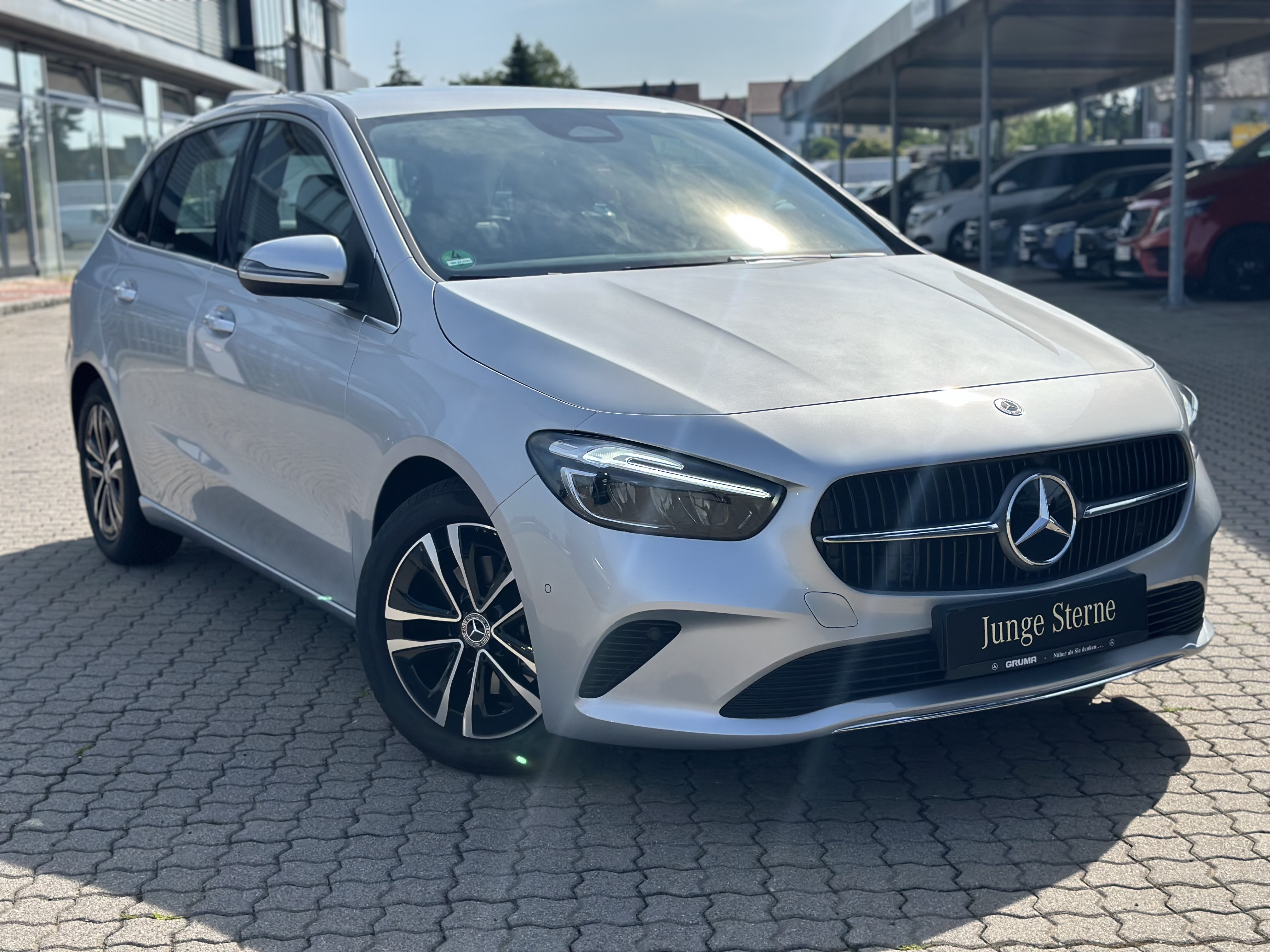 Mercedes-Benz B 180 d