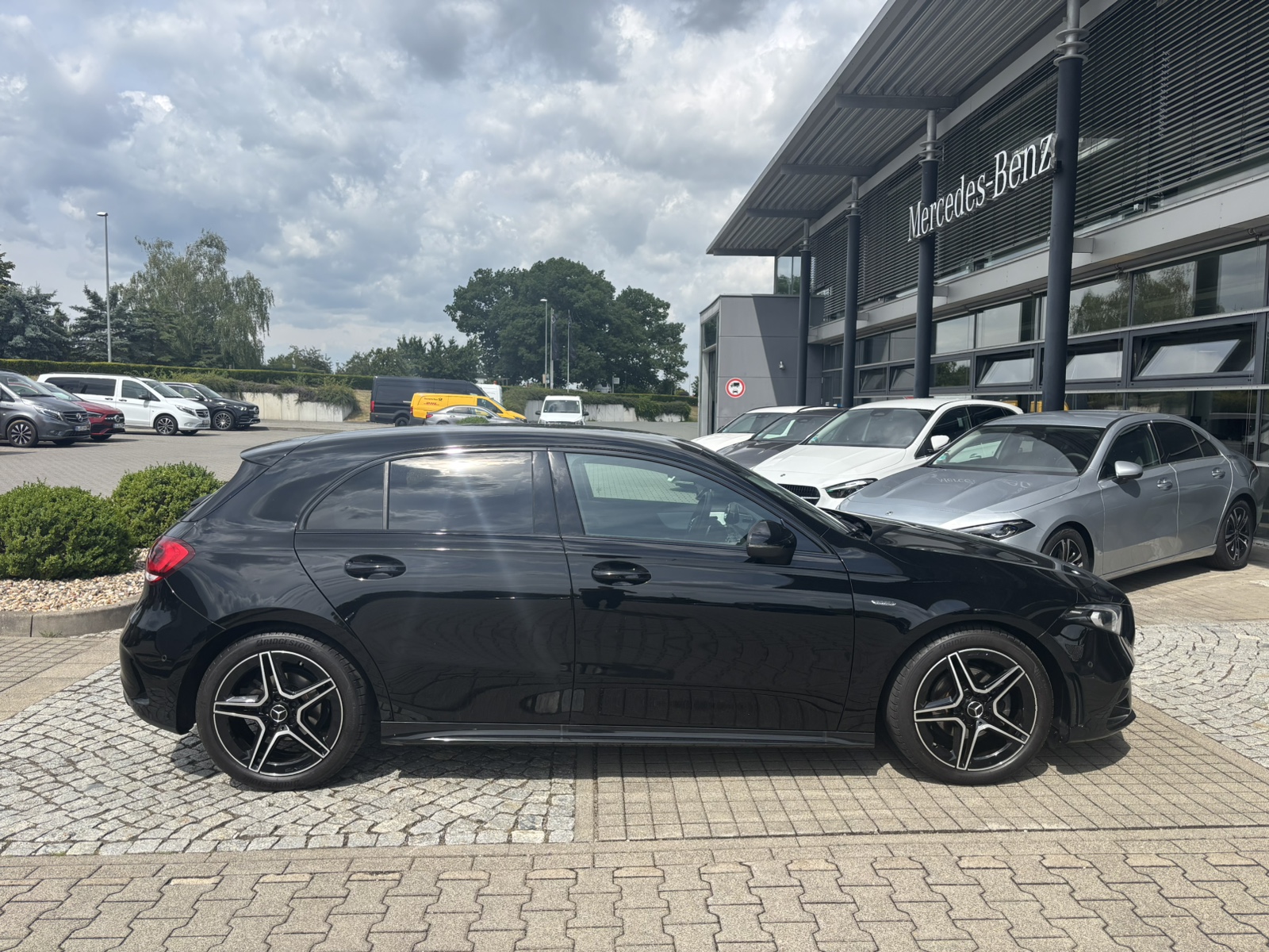 Mercedes-Benz A 180 