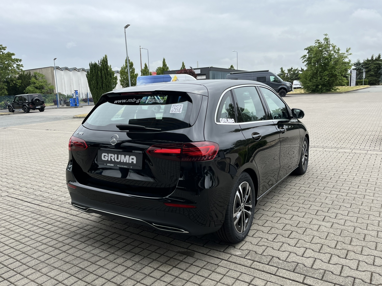 Mercedes-Benz B 180 