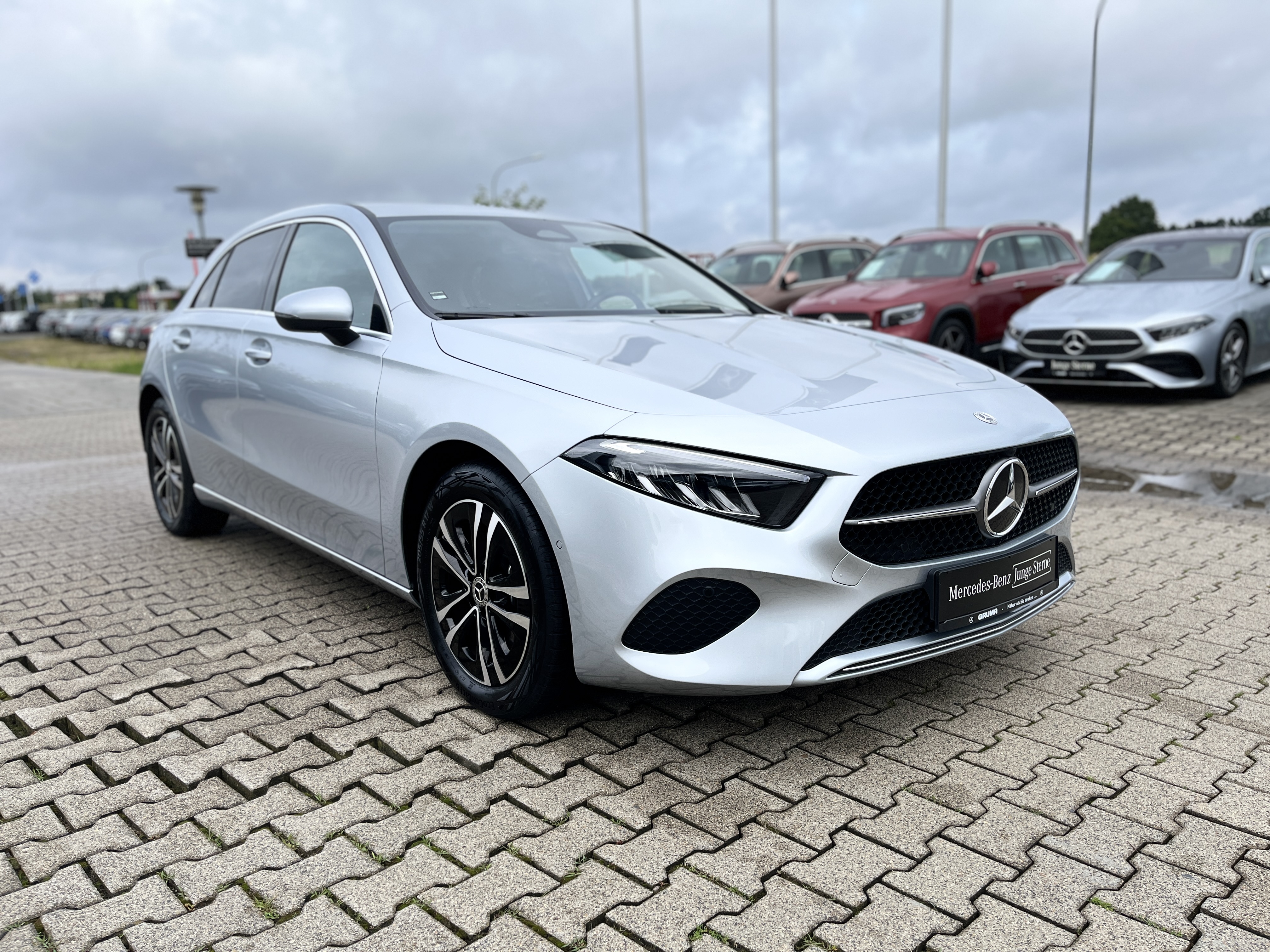 Mercedes-Benz A 200 