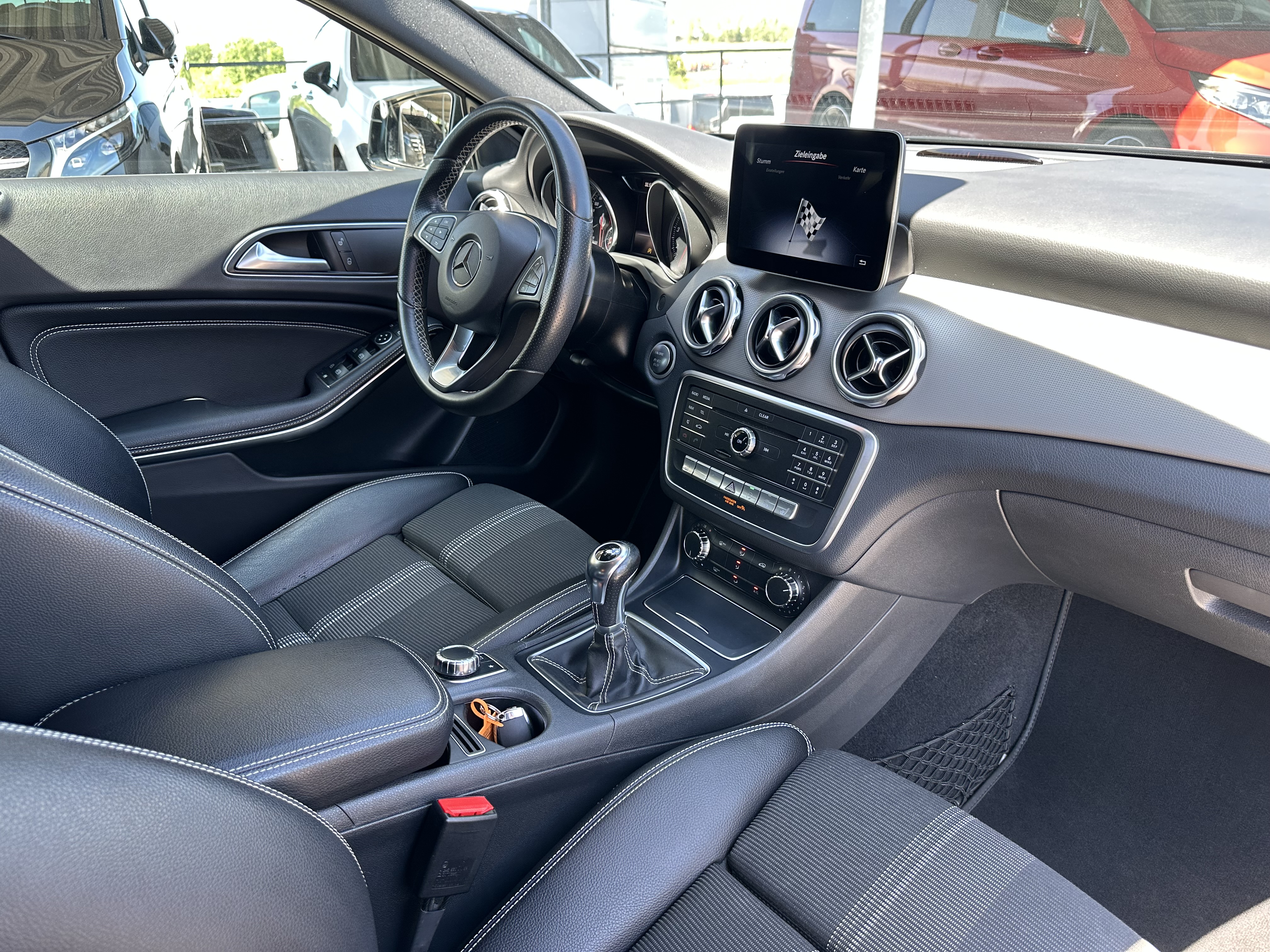 Mercedes-Benz GLA 180 