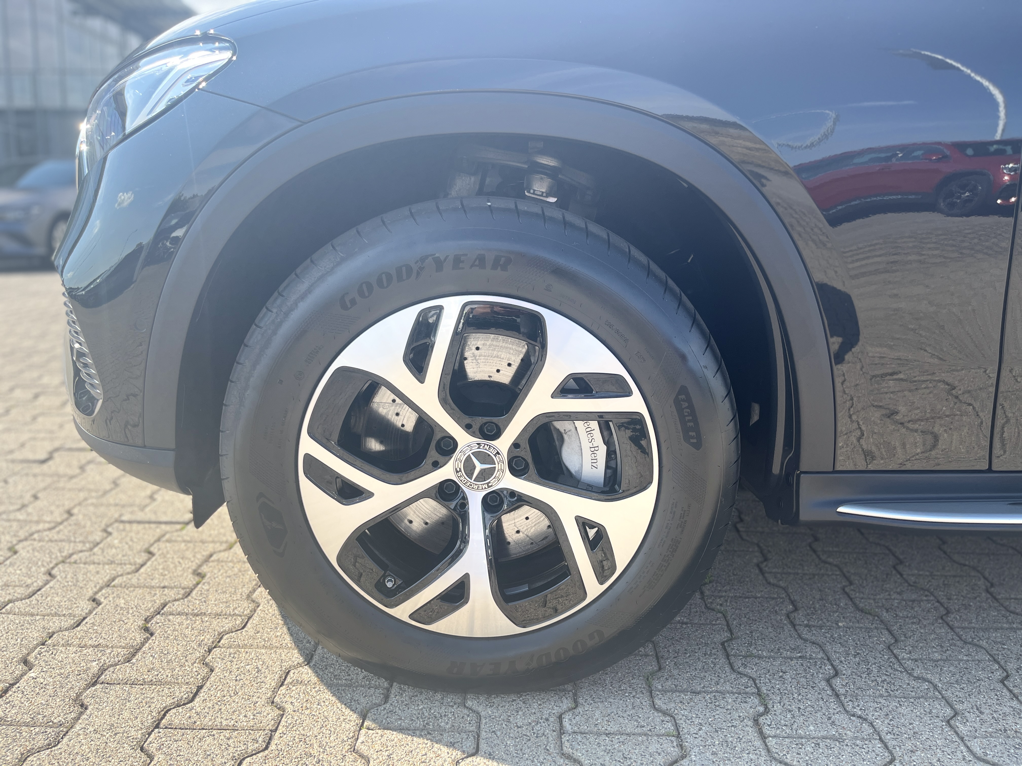 Mercedes-Benz GLC 300 de 4M