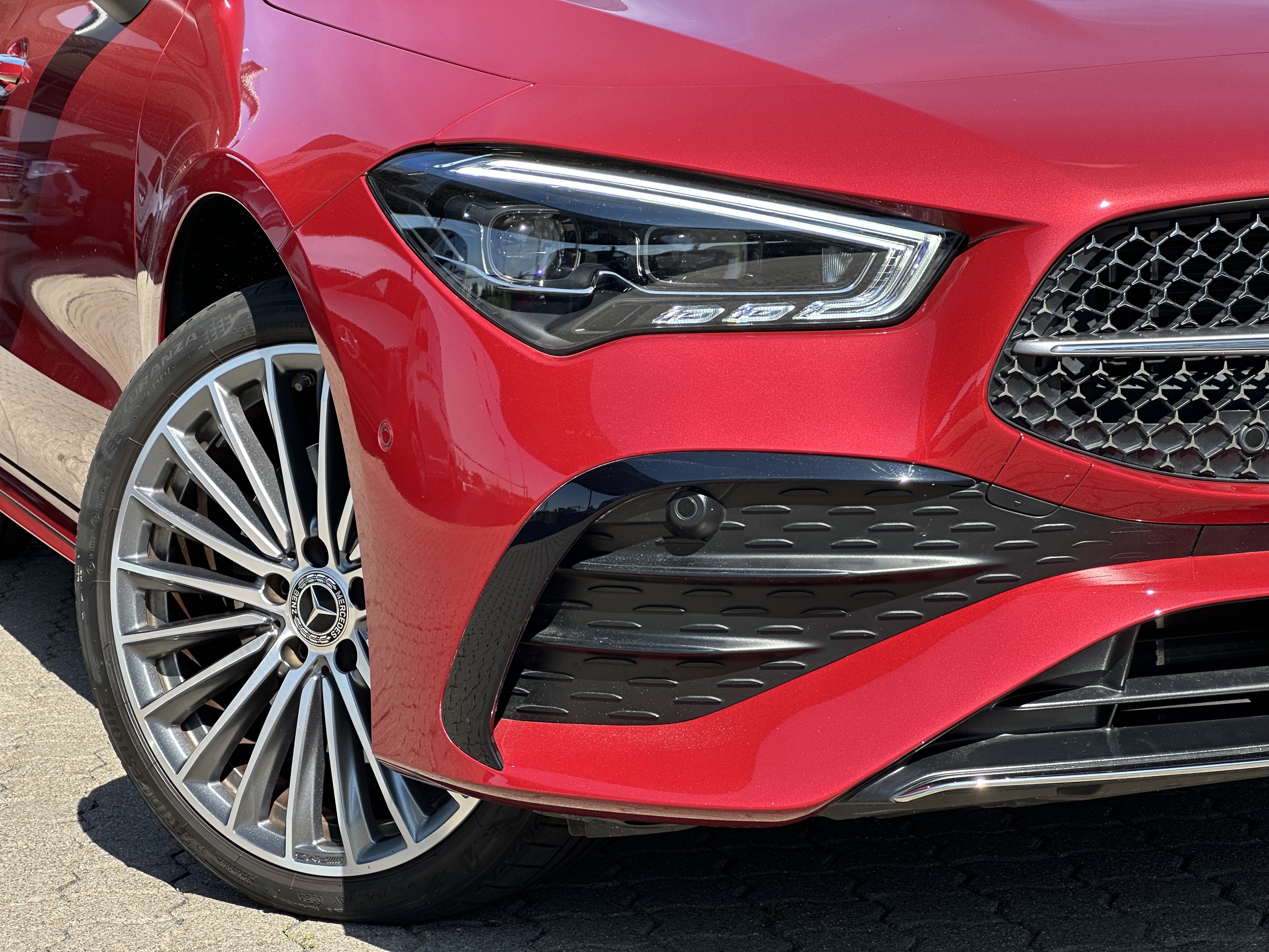 Mercedes-Benz CLA 250 e