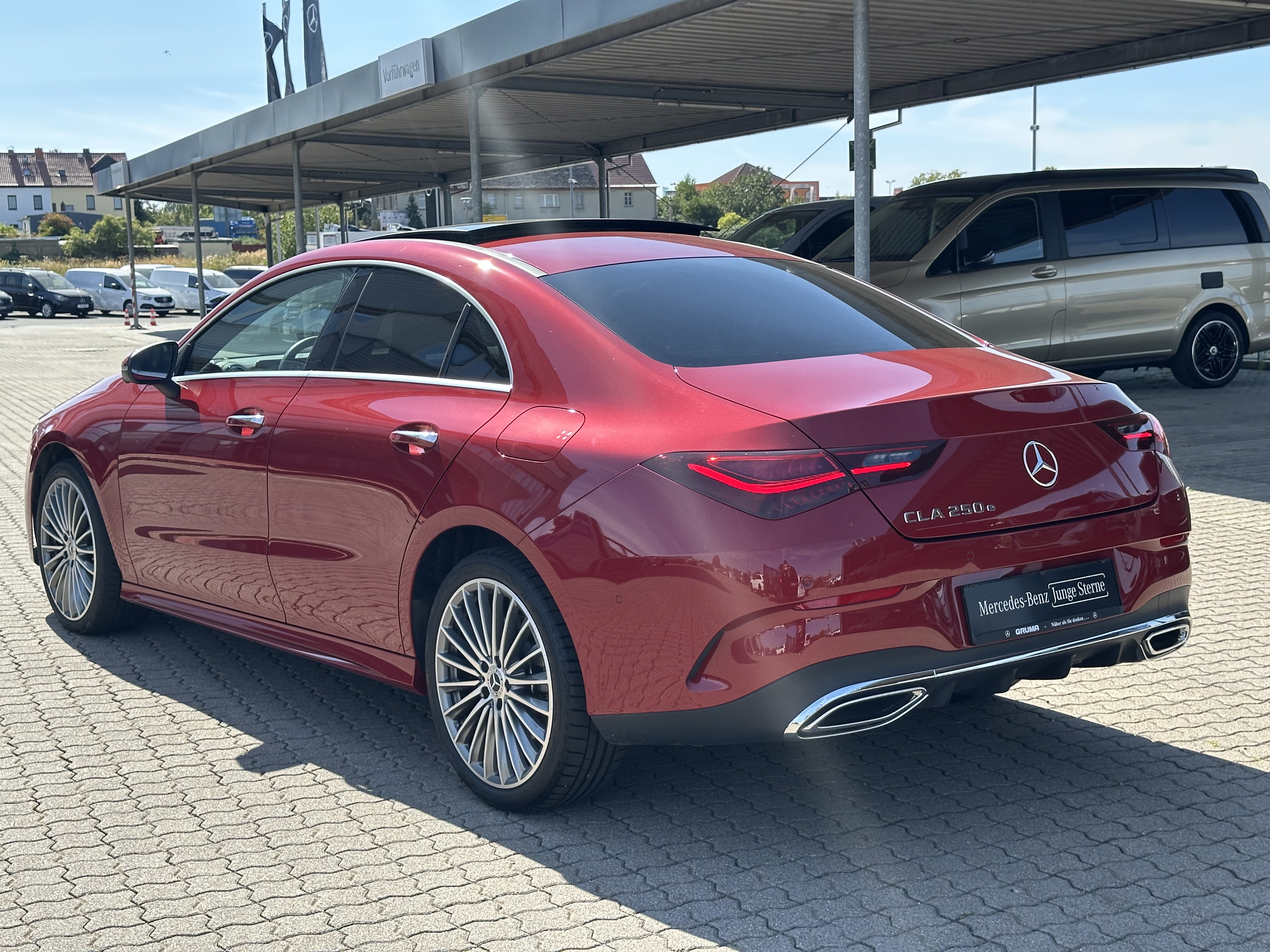Mercedes-Benz CLA 250 e