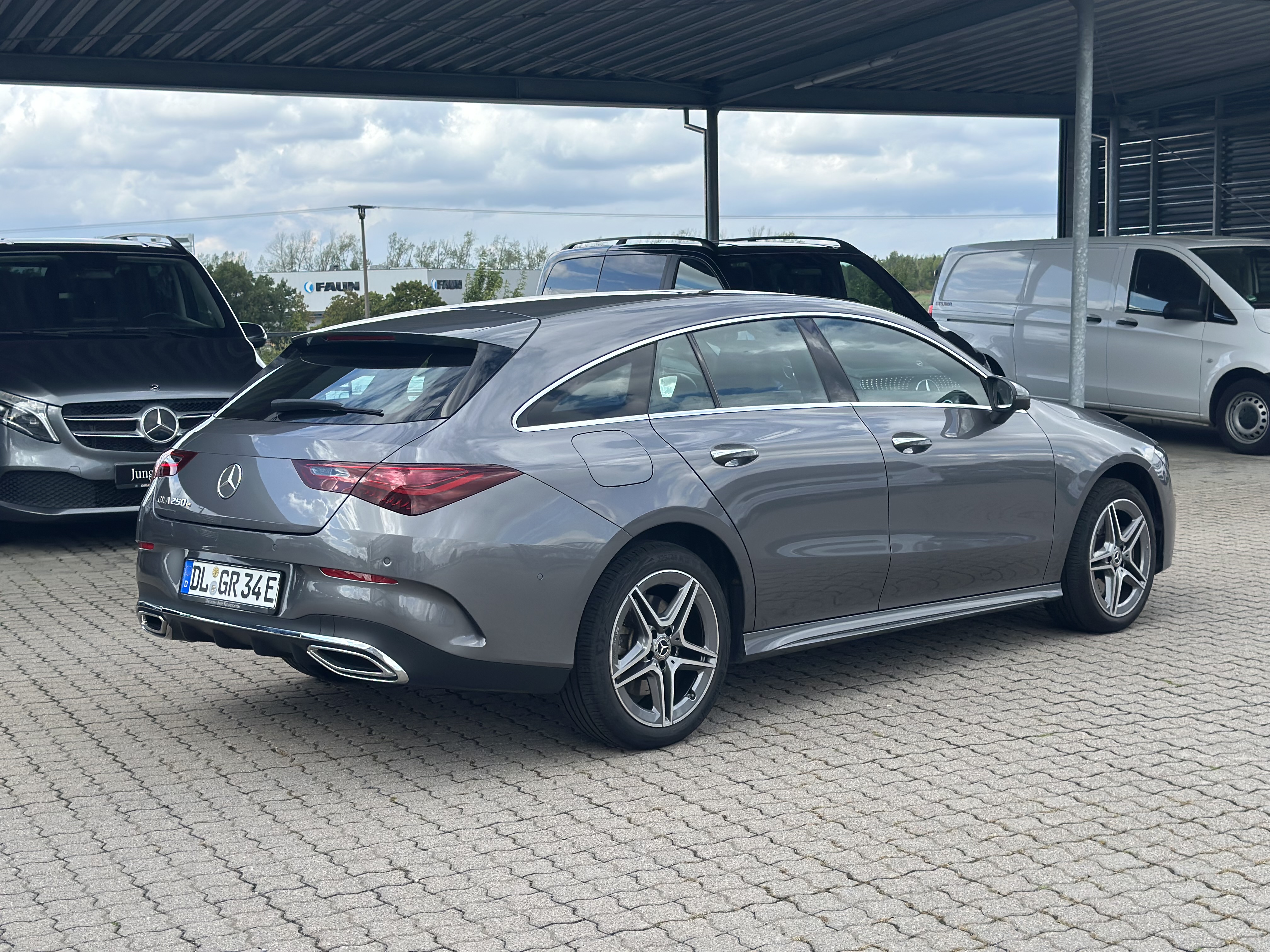 Mercedes-Benz CLA 250 e Shooting Brake CLA 250 e SB