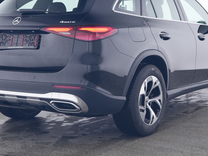 Mercedes-Benz GLC 300 de 4M