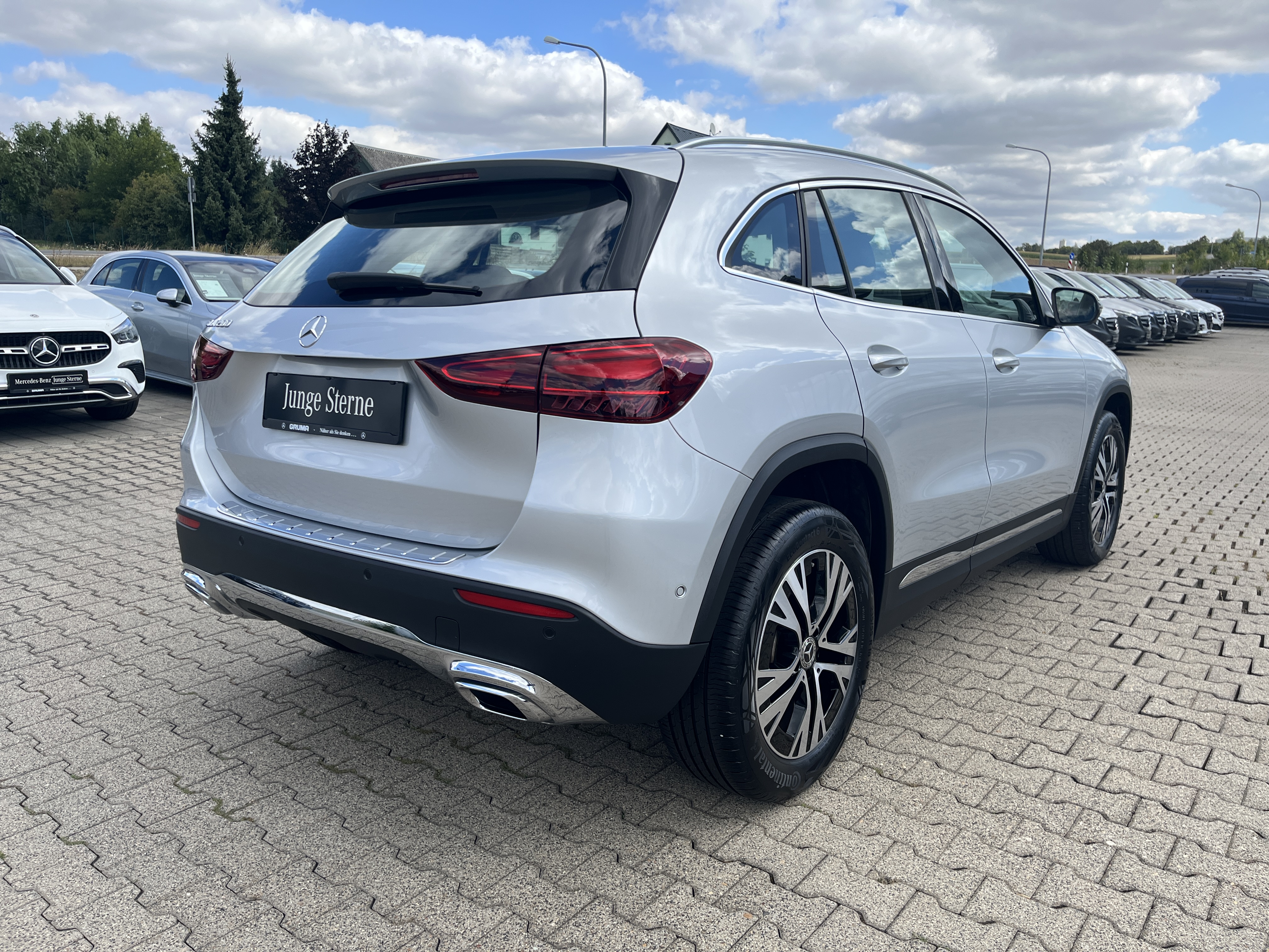 Mercedes-Benz GLA 200 