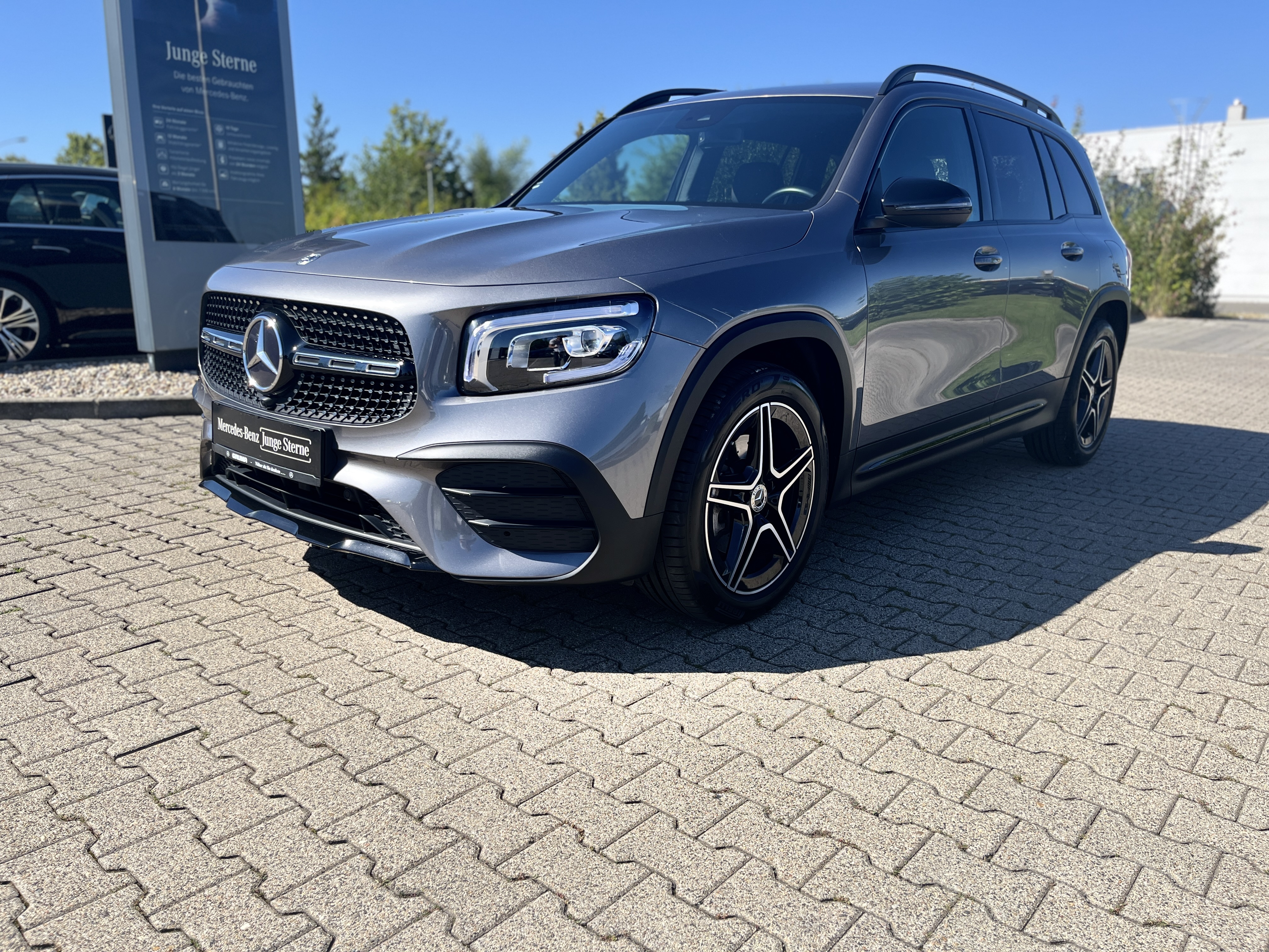 Mercedes-Benz GLB 200 d