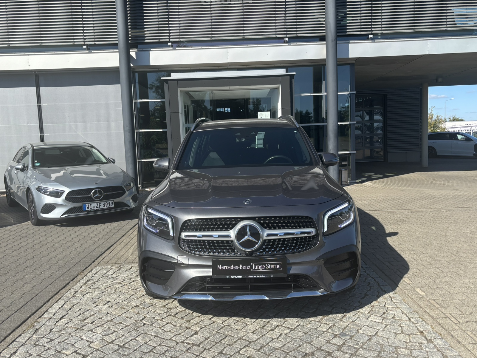 Mercedes-Benz GLB 220 d 4M