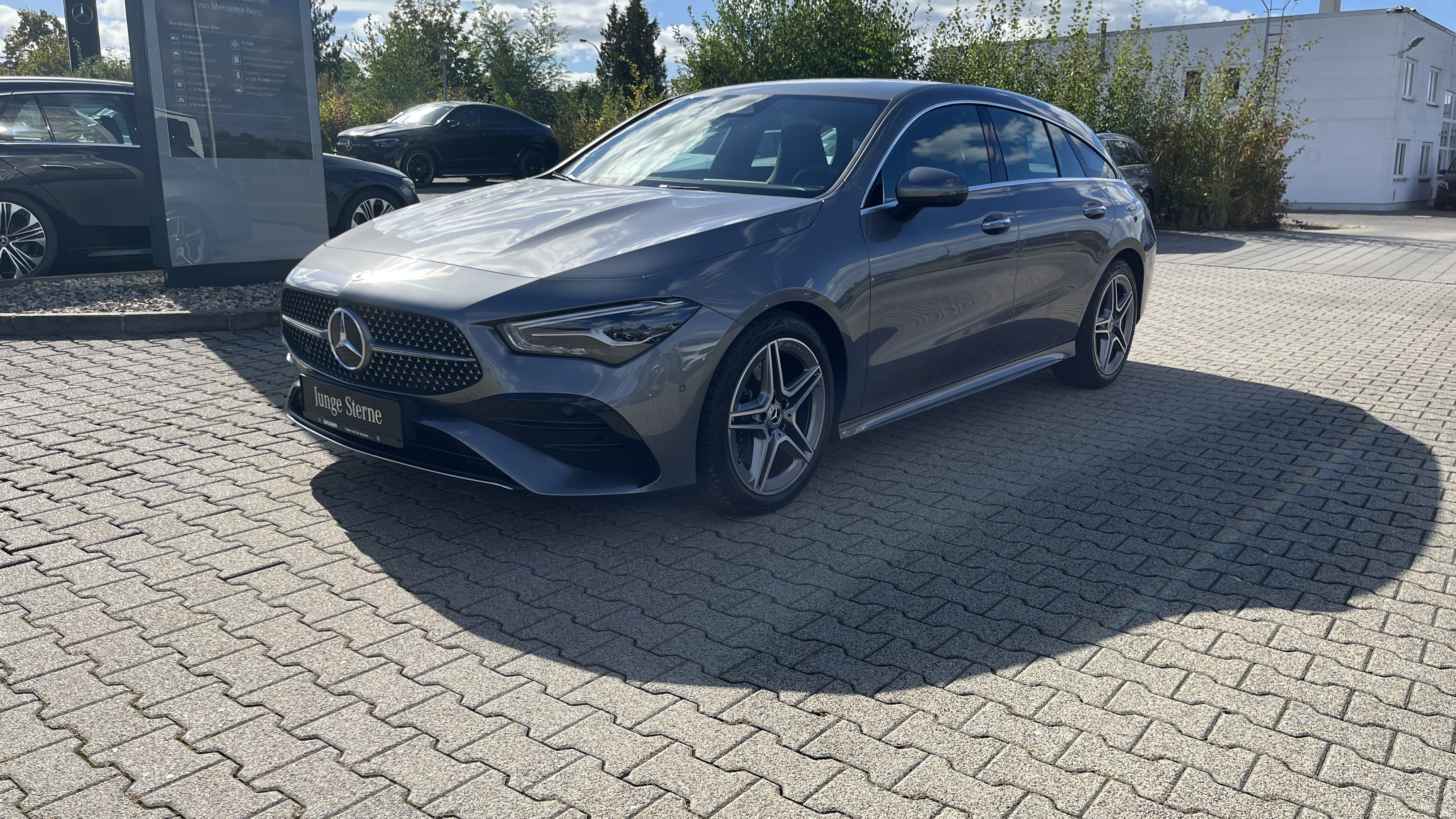 Mercedes-Benz CLA 200 Shooting Brake CLA 200 SB Mercedes-Benz CLA 200 Shooting Brake CLA 200 SB