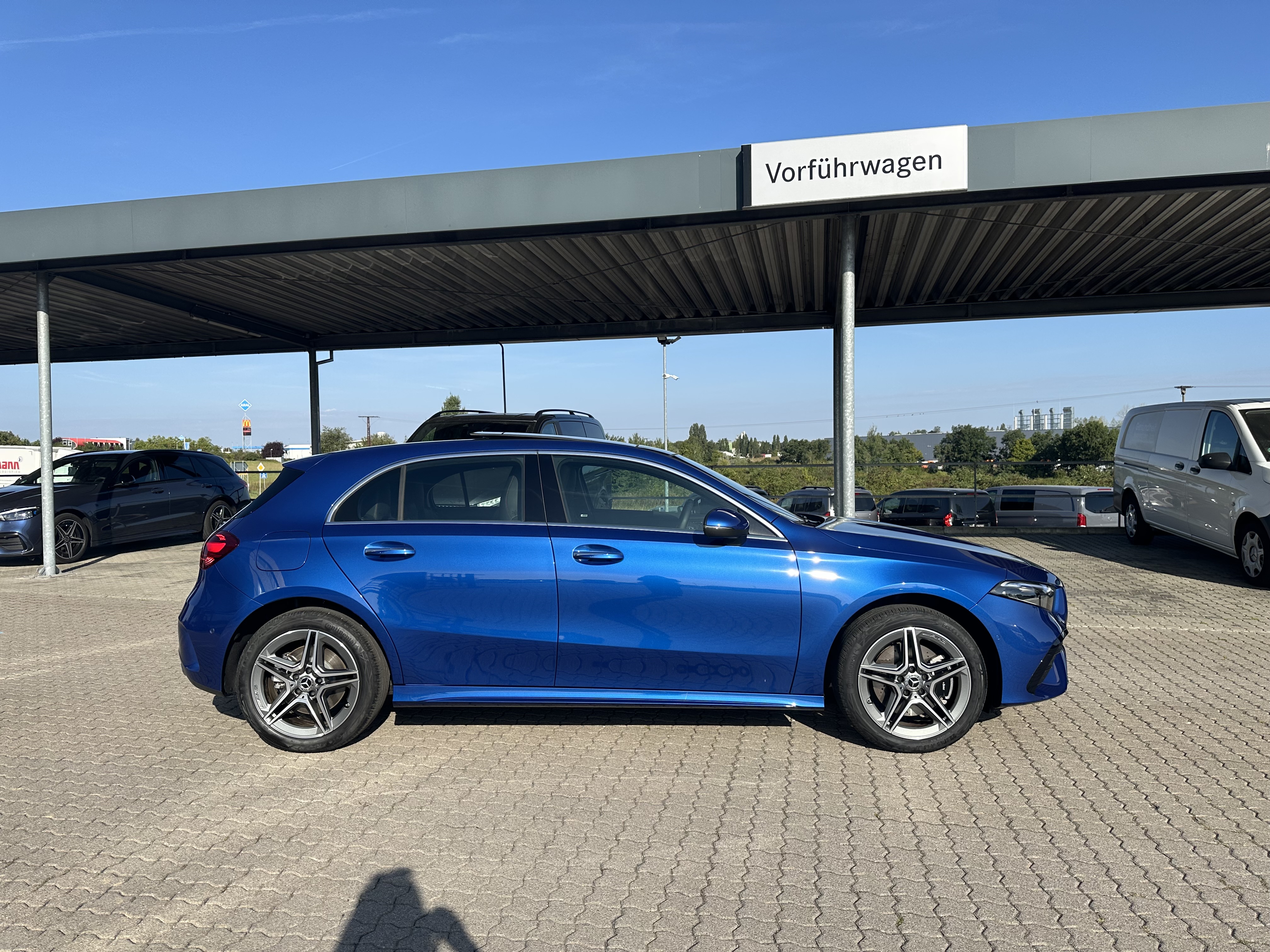 Mercedes-Benz A 250 e