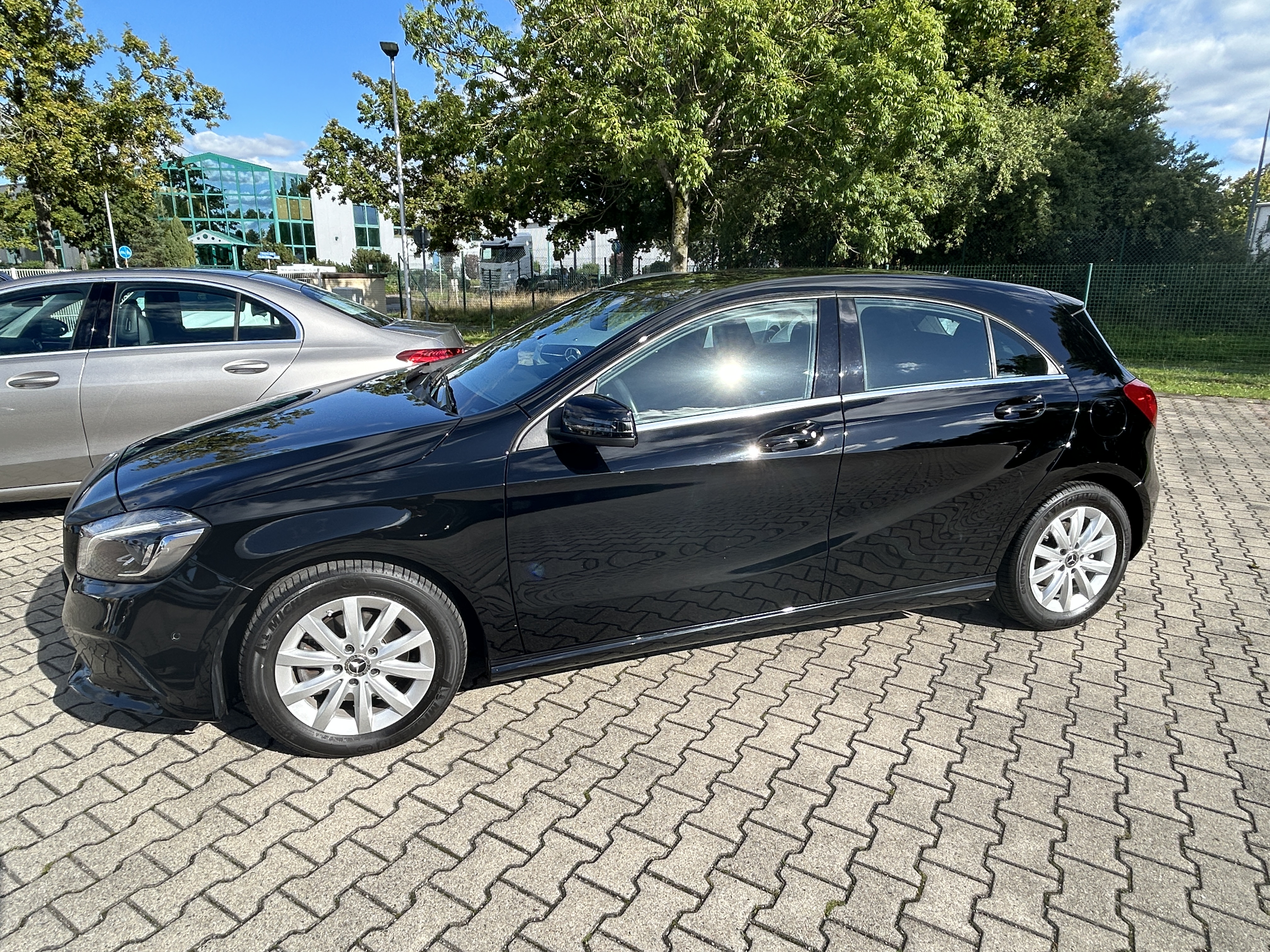 Mercedes-Benz A 180 
