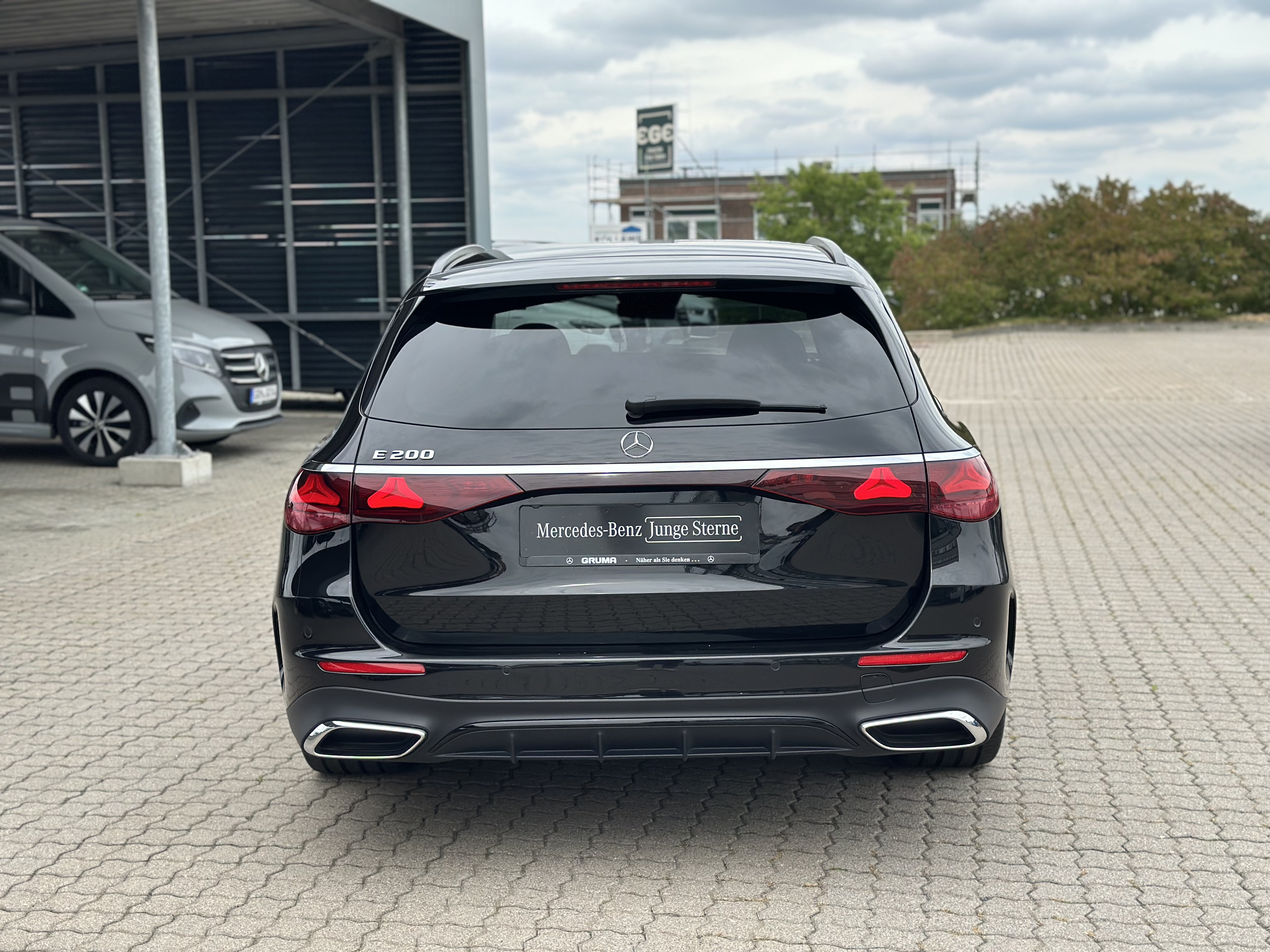Mercedes-Benz E 200 T