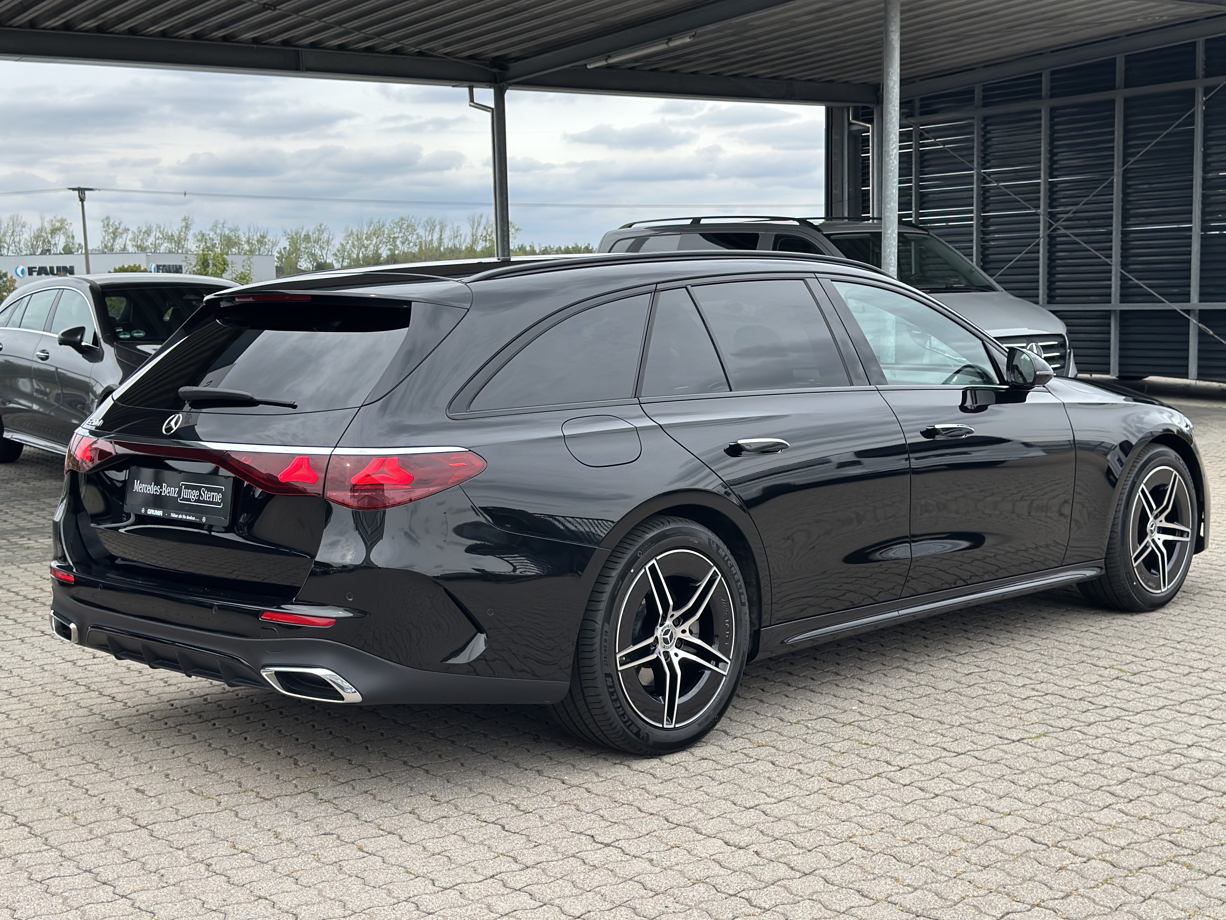 Mercedes-Benz E 200 T
