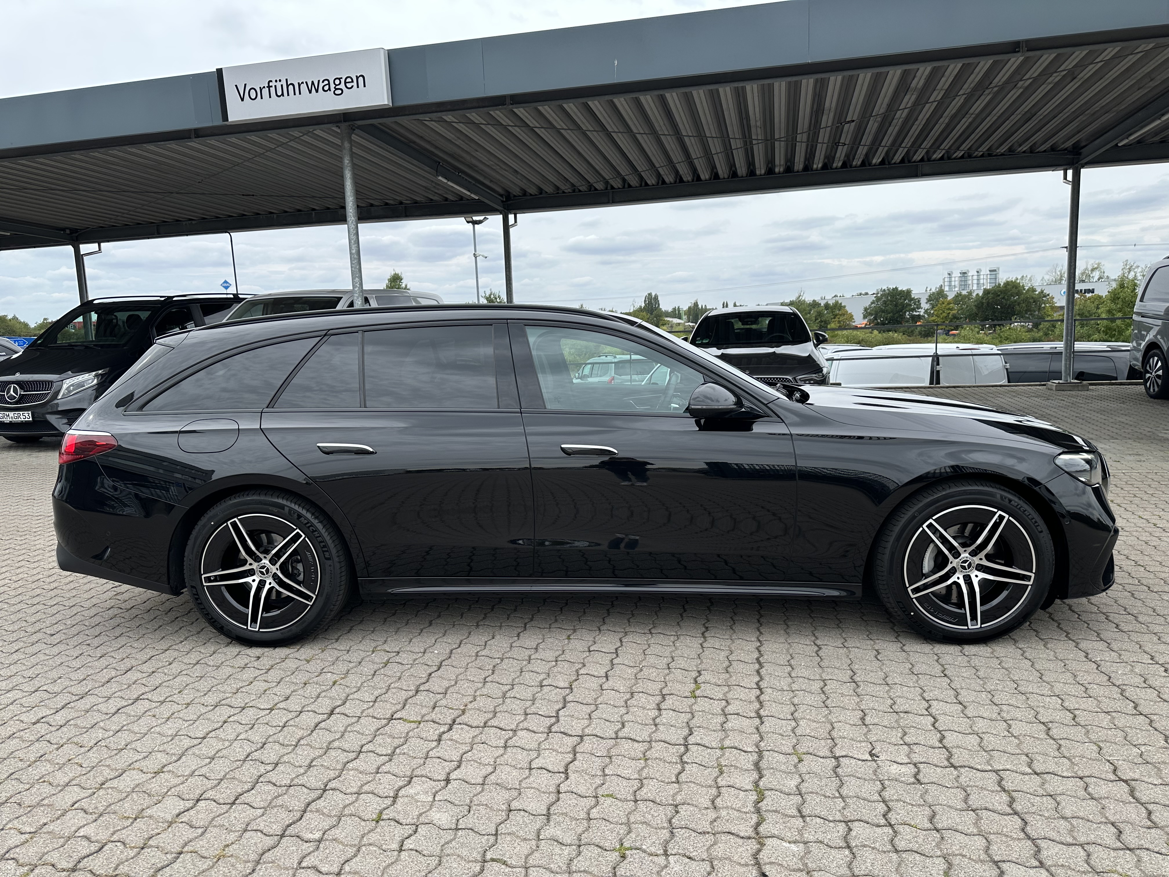 Mercedes-Benz E 200 T