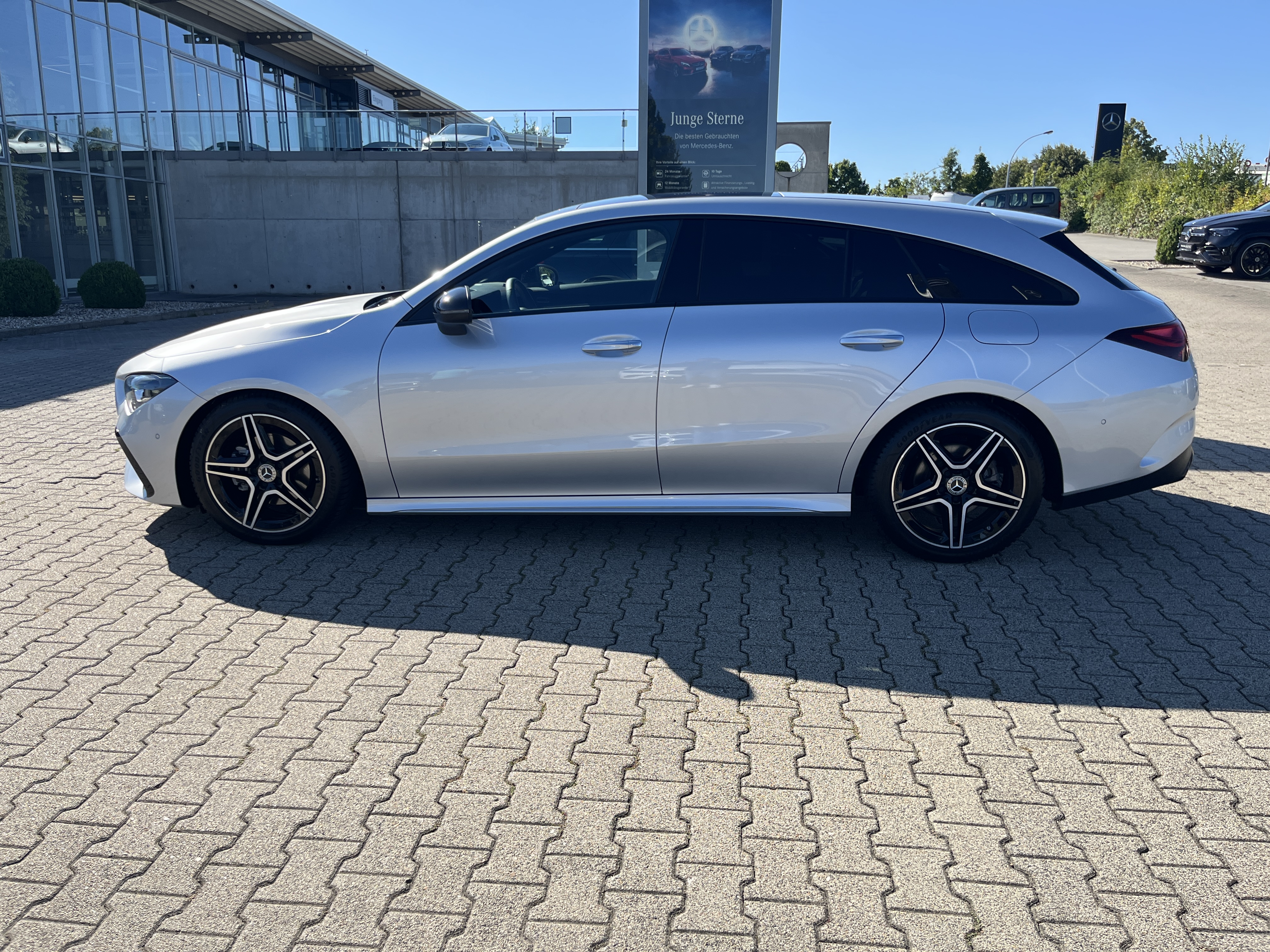 Mercedes-Benz CLA 180 Shooting Brake CLA 180 SB