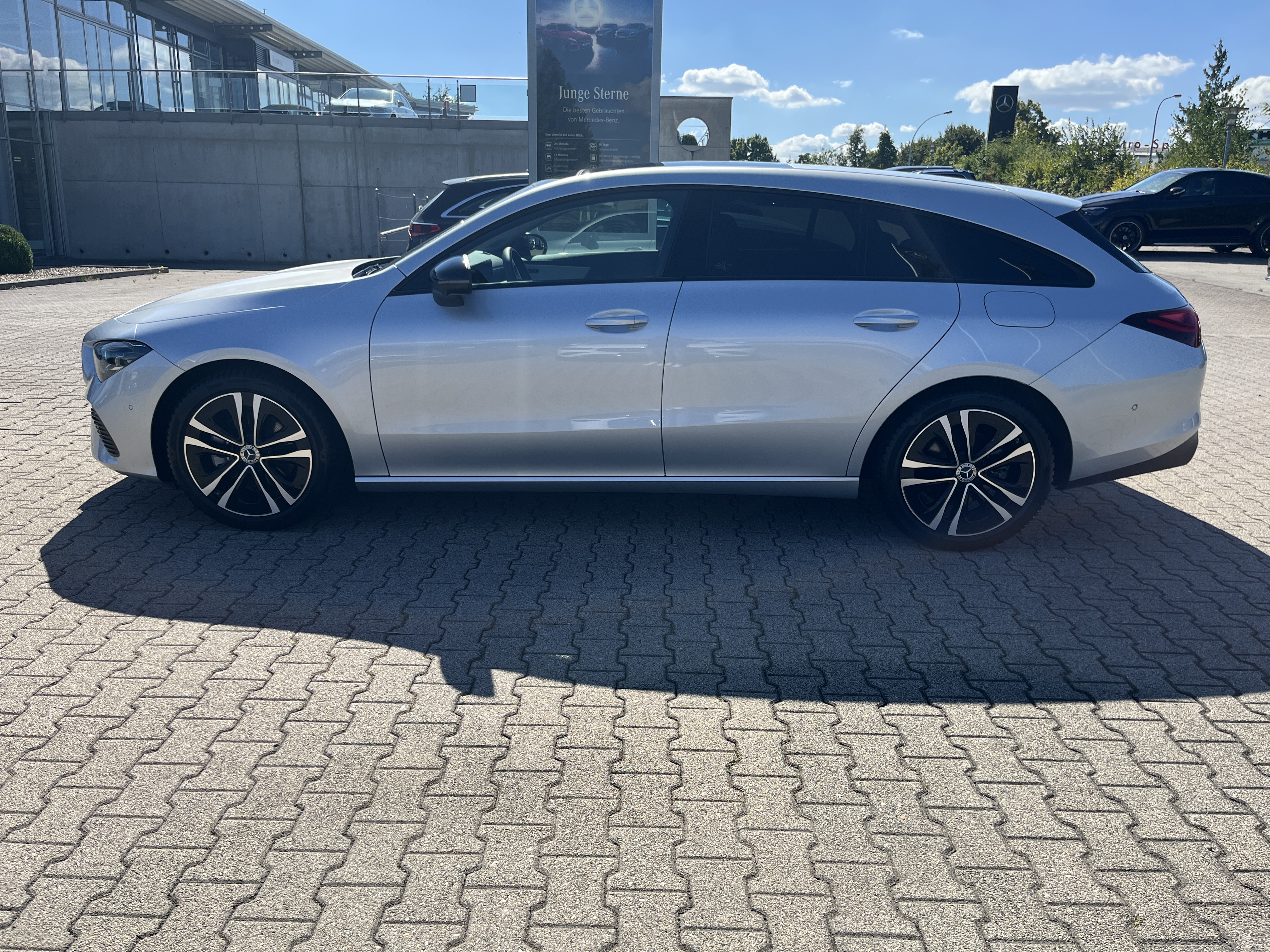 Mercedes-Benz CLA 180 Shooting Brake CLA 180 SB