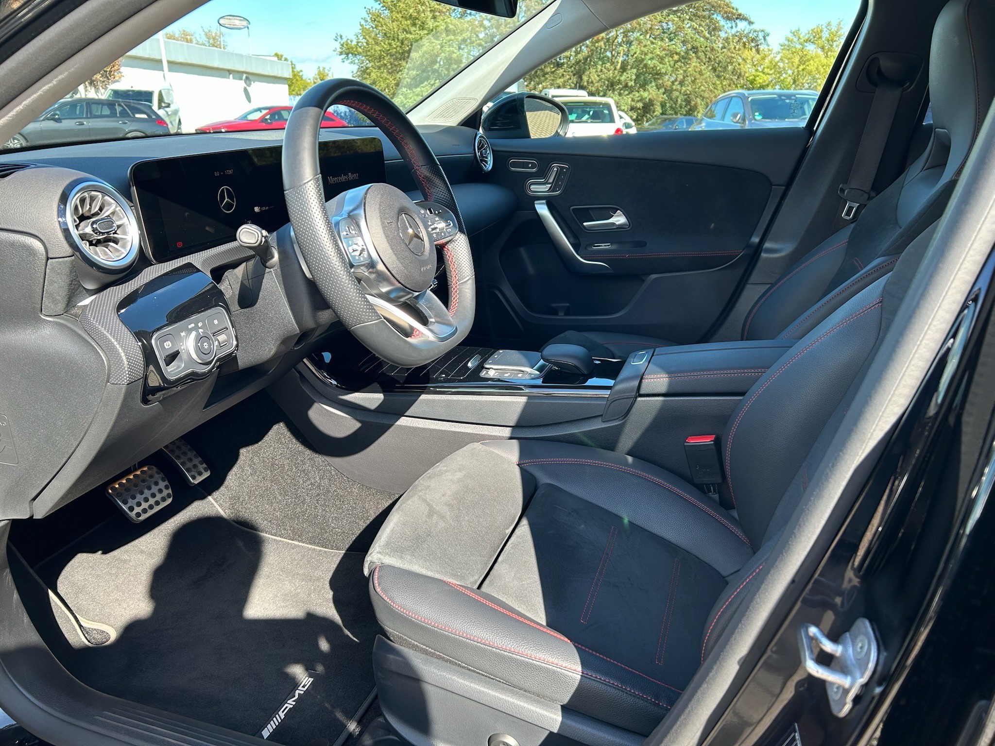 Mercedes-Benz A 250 e