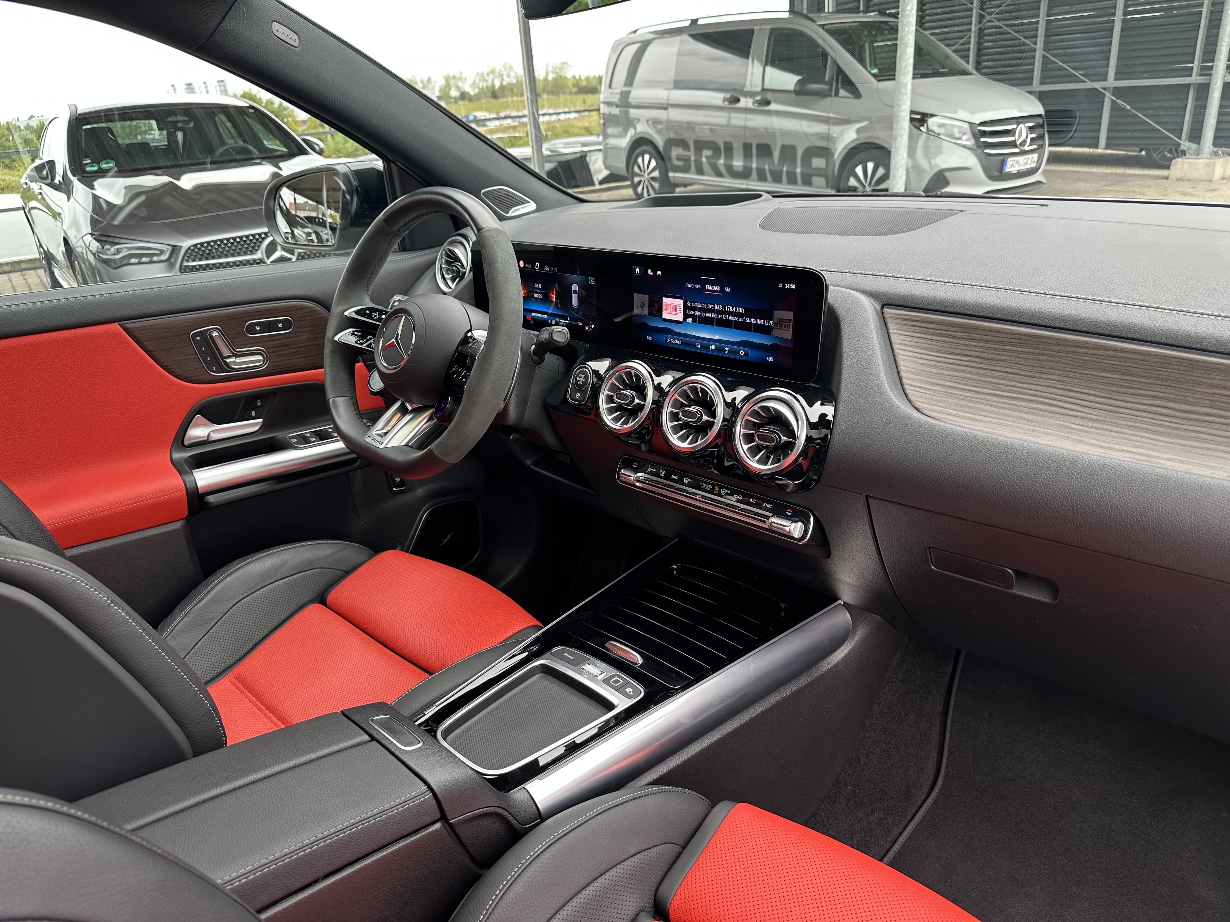 Mercedes-Benz GLA 45 AMG GLA 45 S 4M+