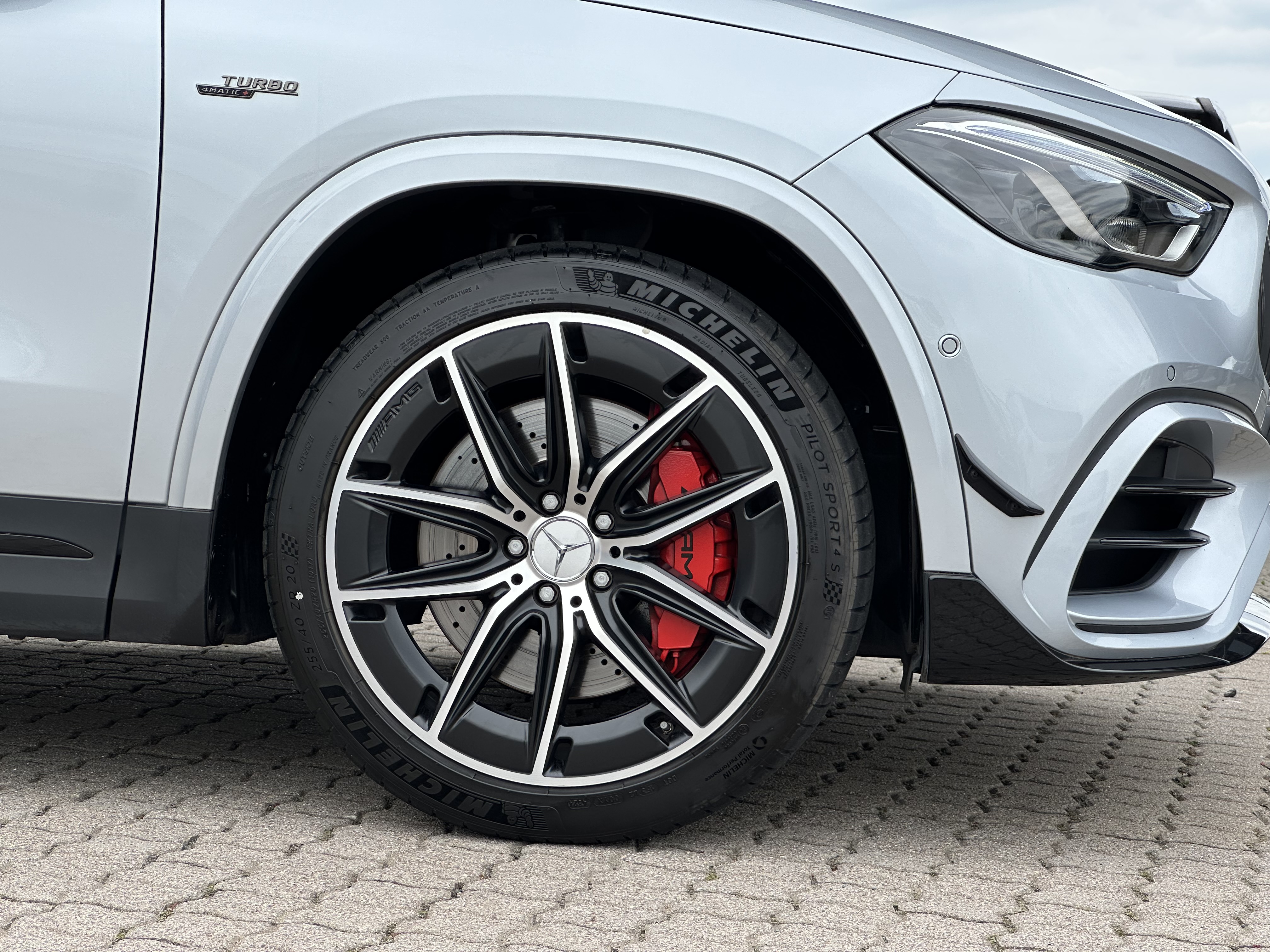 Mercedes-Benz GLA 45 AMG GLA 45 S 4M+