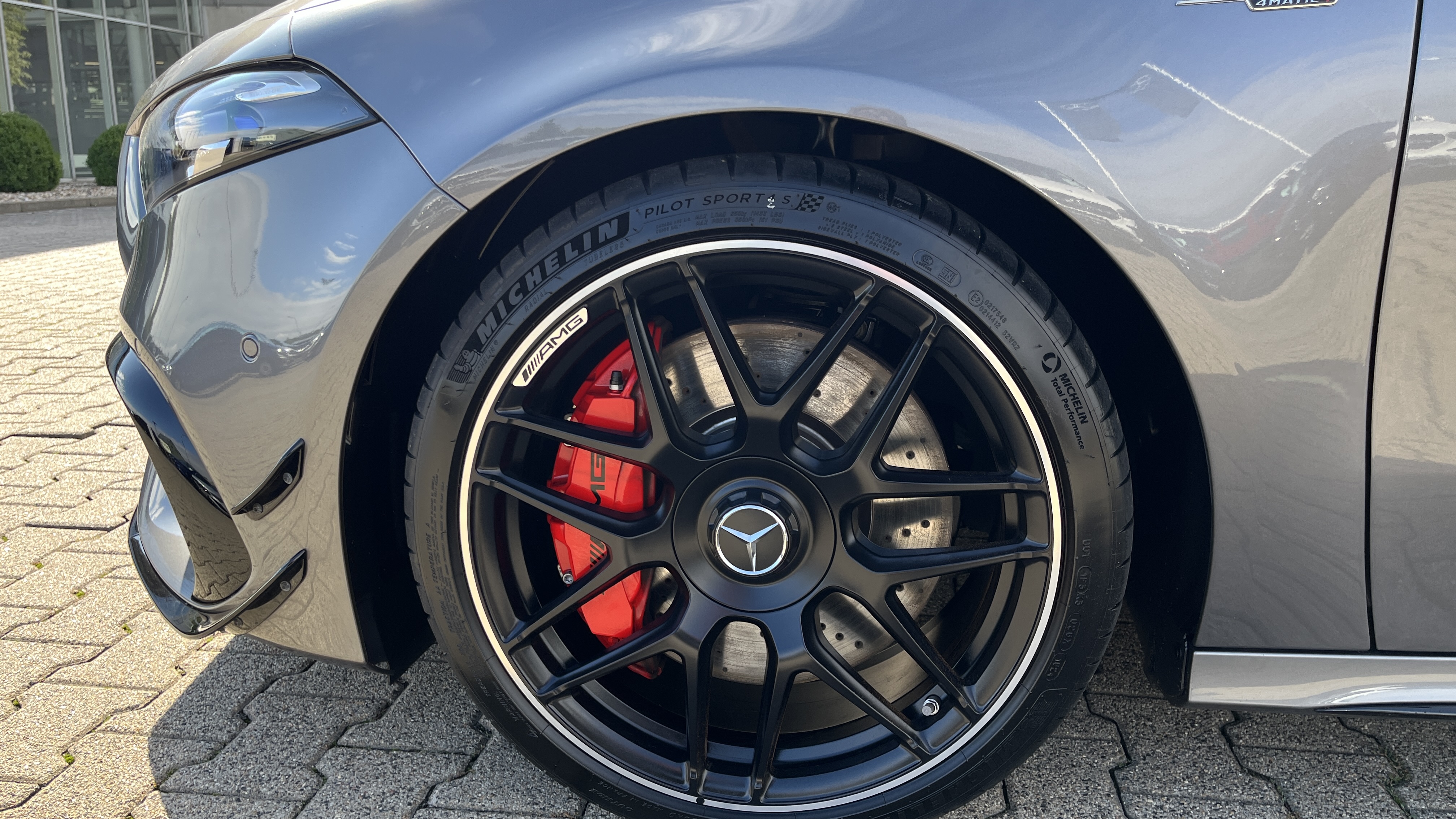 Mercedes-Benz A 45 AMG Mercedes-AMG A 45 S 4M+