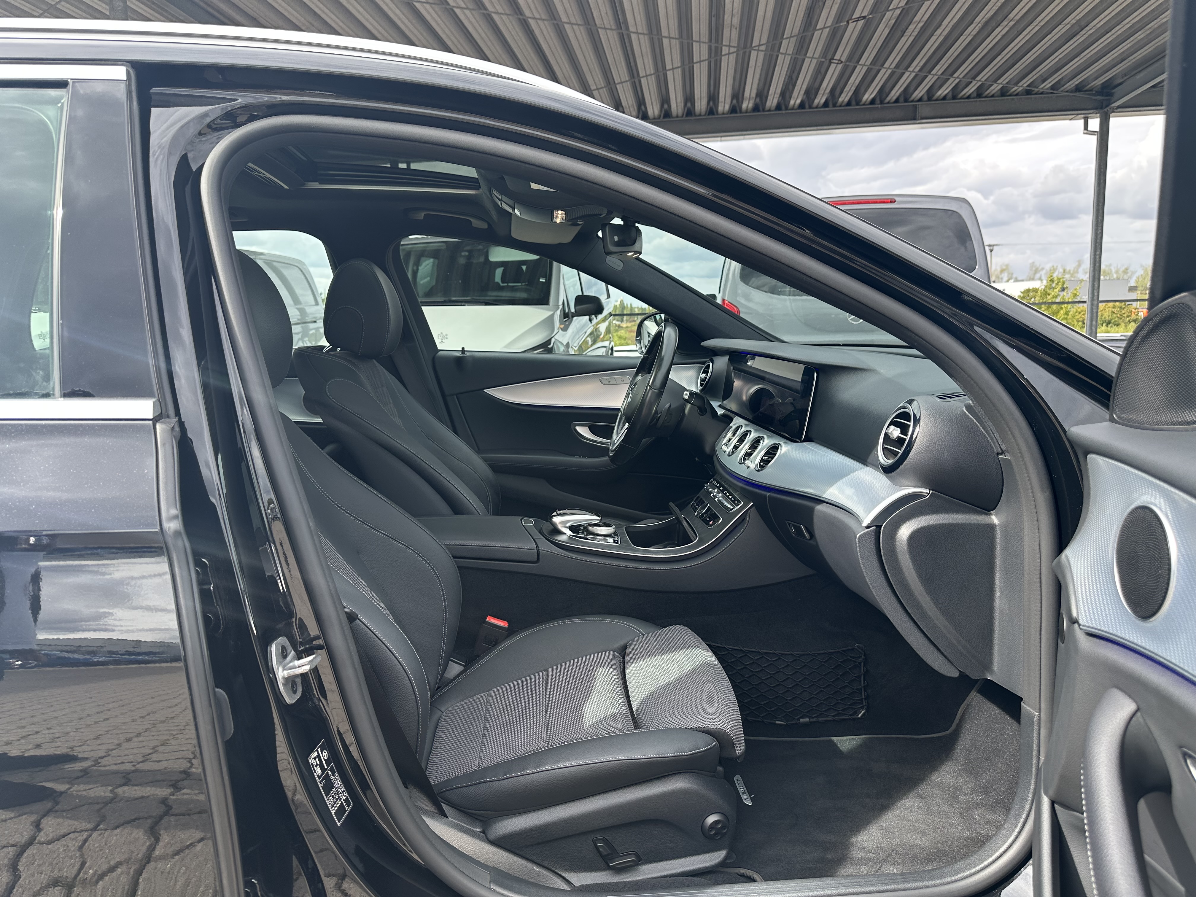 Mercedes-Benz E 220 d 4M T
