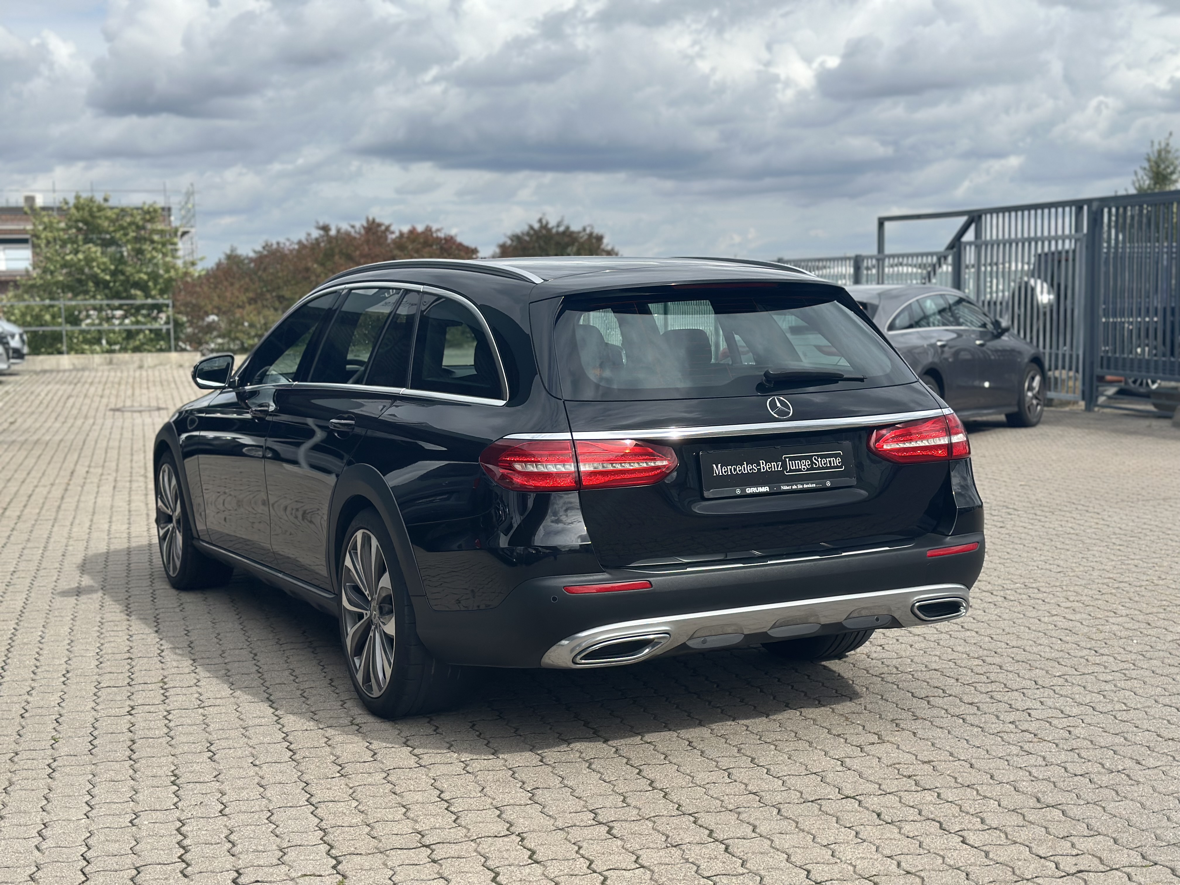 Mercedes-Benz E 220 d 4M T